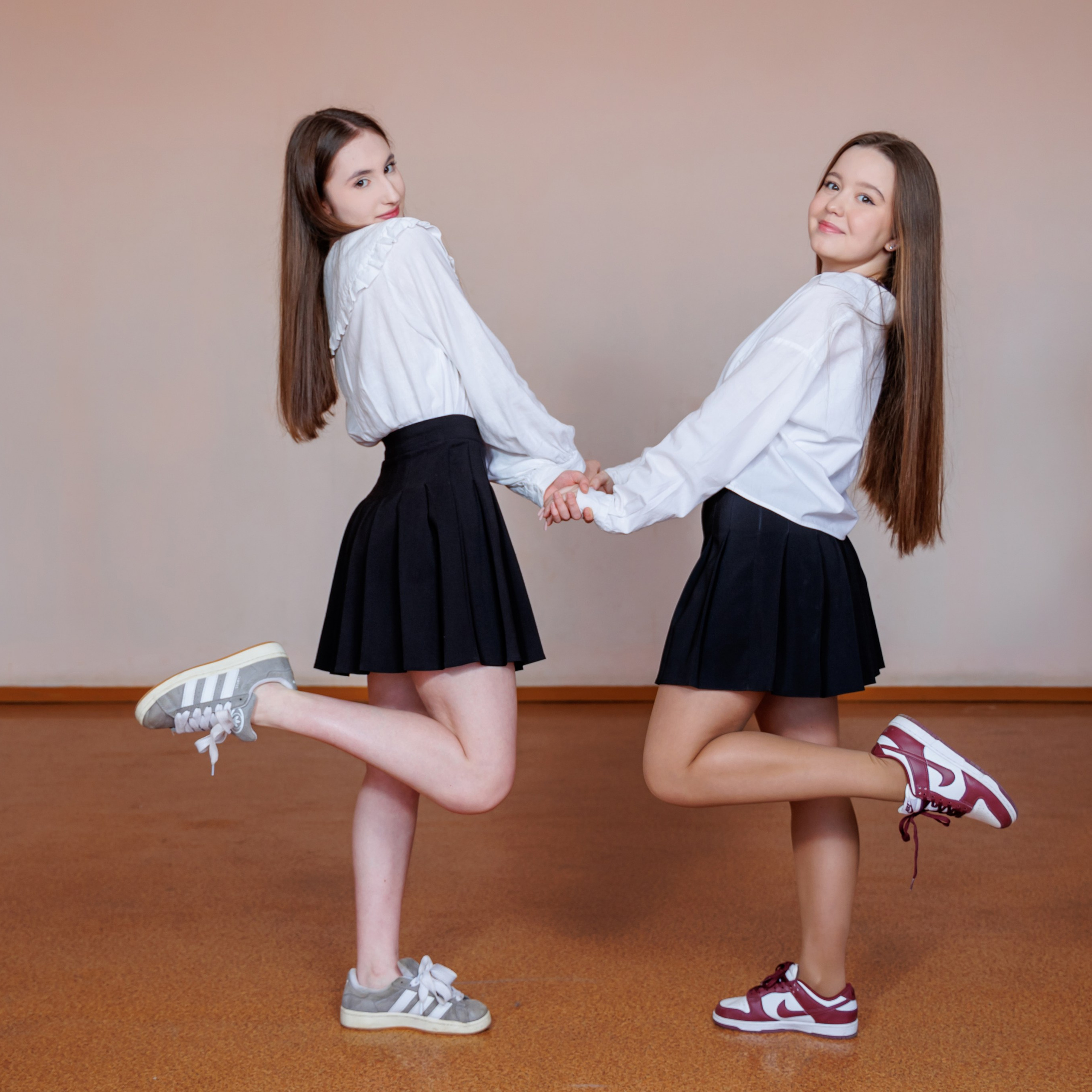 Варианты дизайна 9-11 класс. Школьный фотограф Саратов Золотарь Ольга