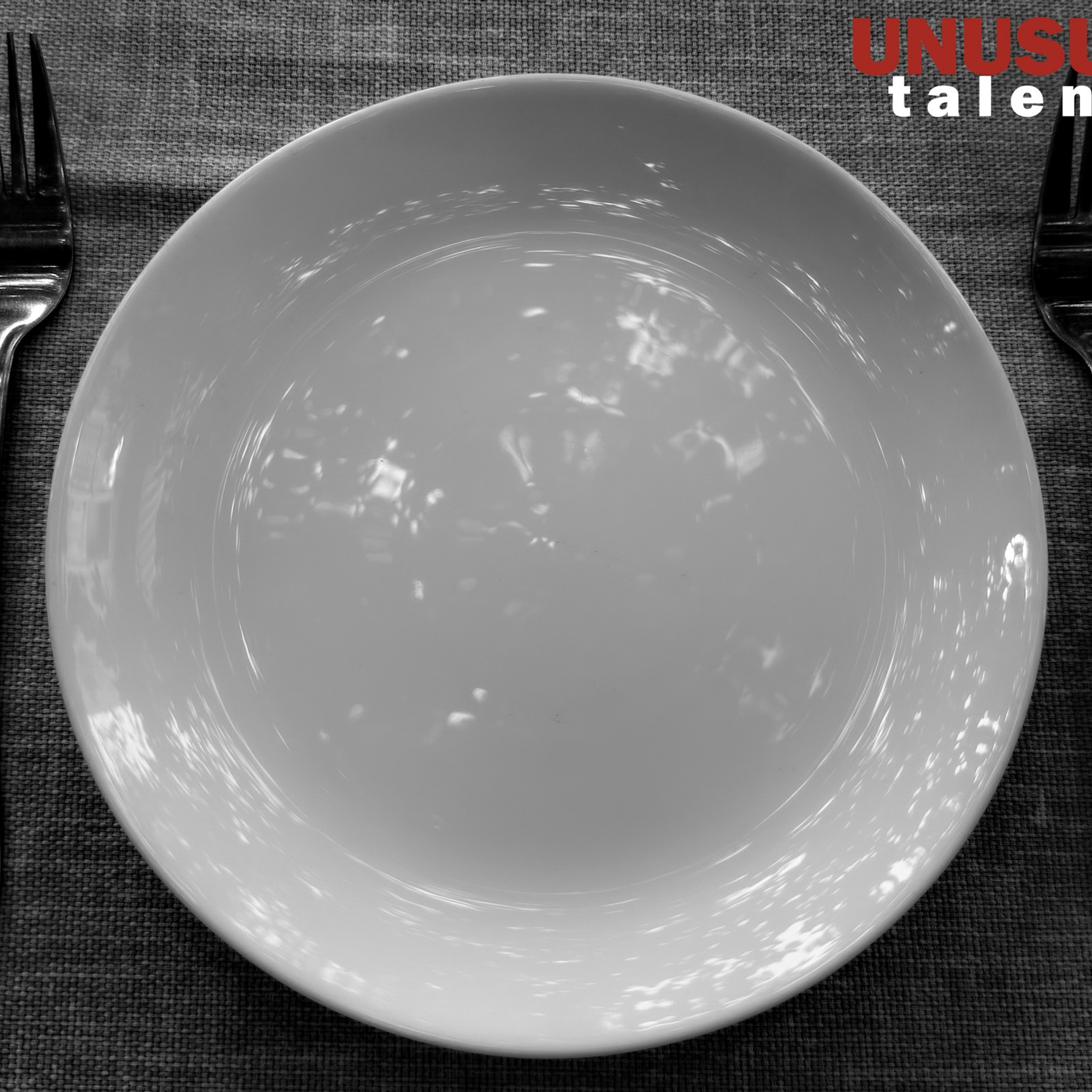 Portfolios of our talents. UNUSUAL TALENT magazine
