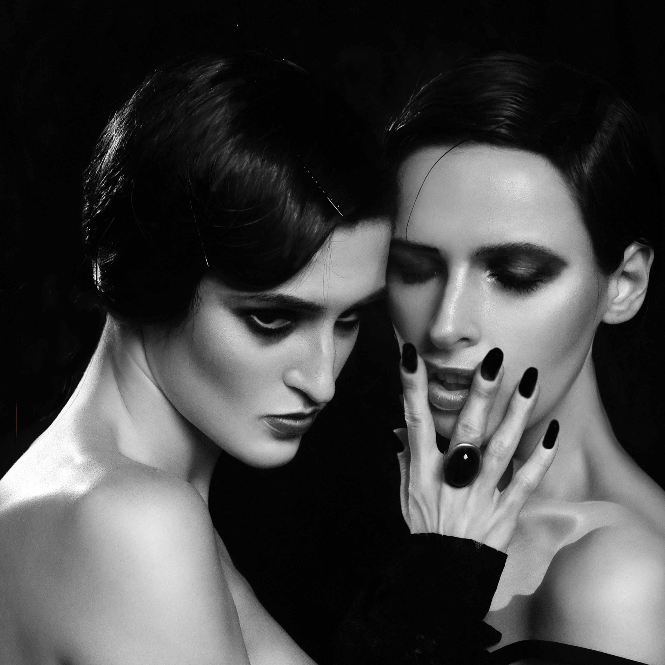 - фотосессии в эксклюзивных образах в  СПб и Москве. Фотограф Облако Александра