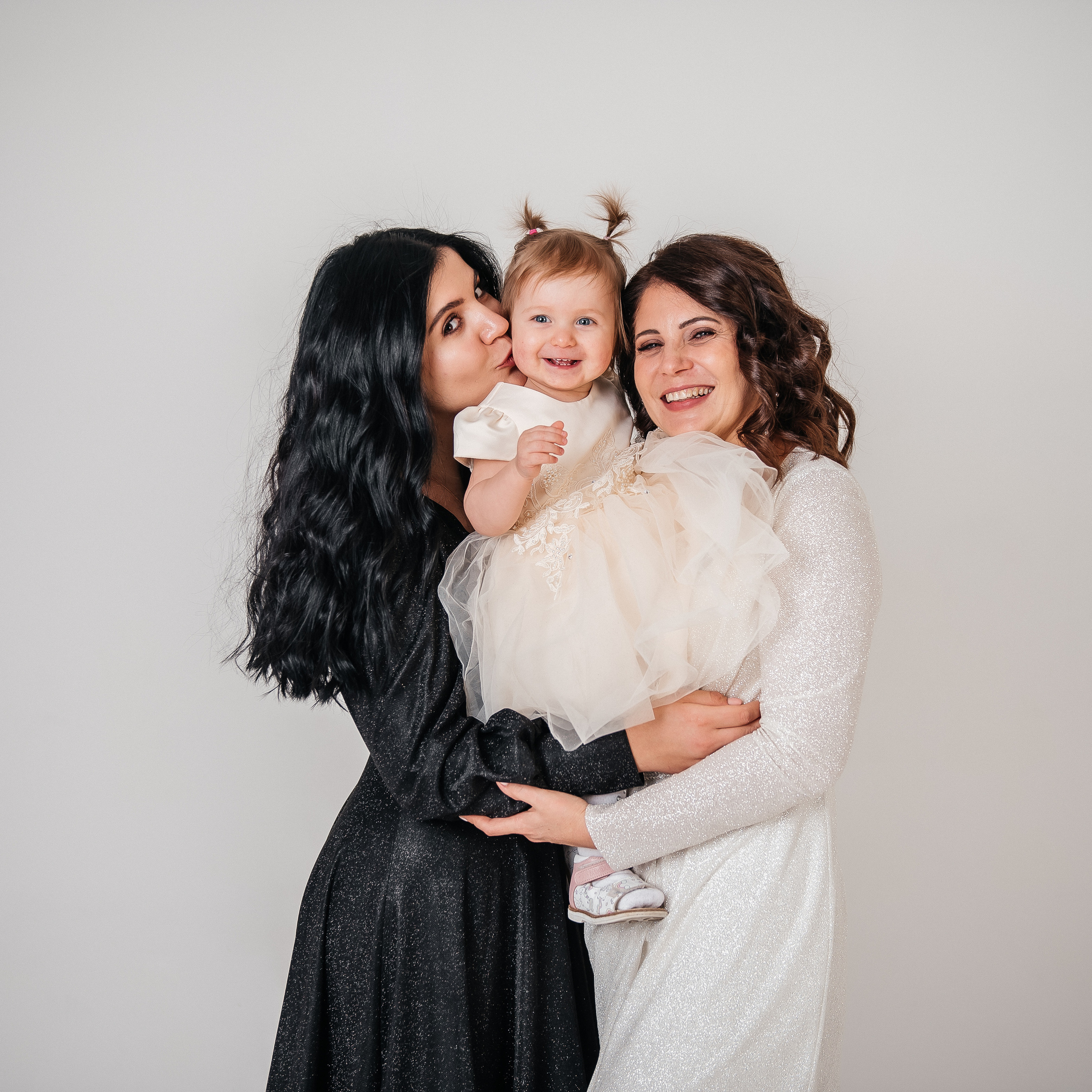 Отзывы о фотографе из Магадана Сандре Смирновой. Свадебный и семейный фотограф в Магадане Сандра Смирнова