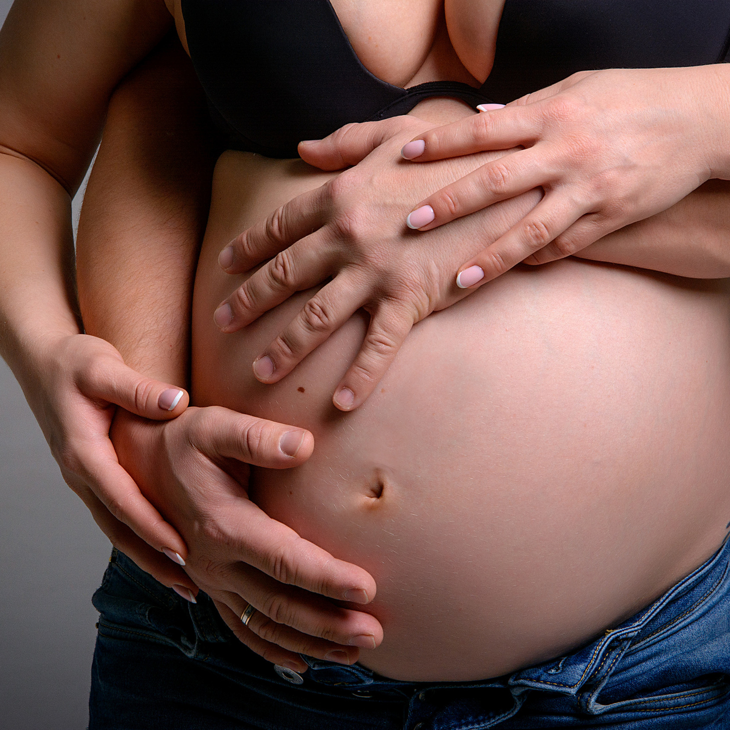 Фотосессии беременности и материнства в Тольятти