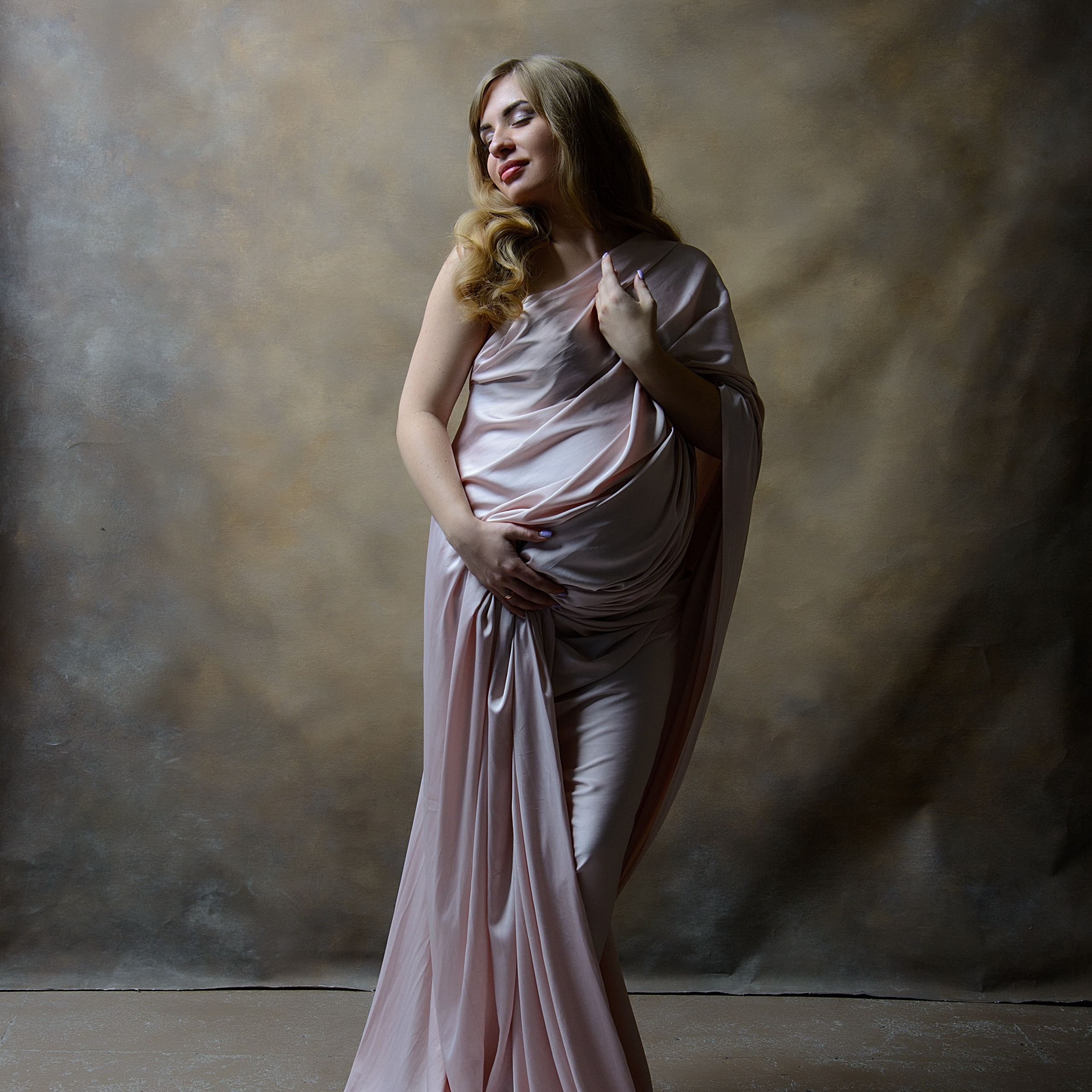 Фотосессии беременности и материнства в Тольятти