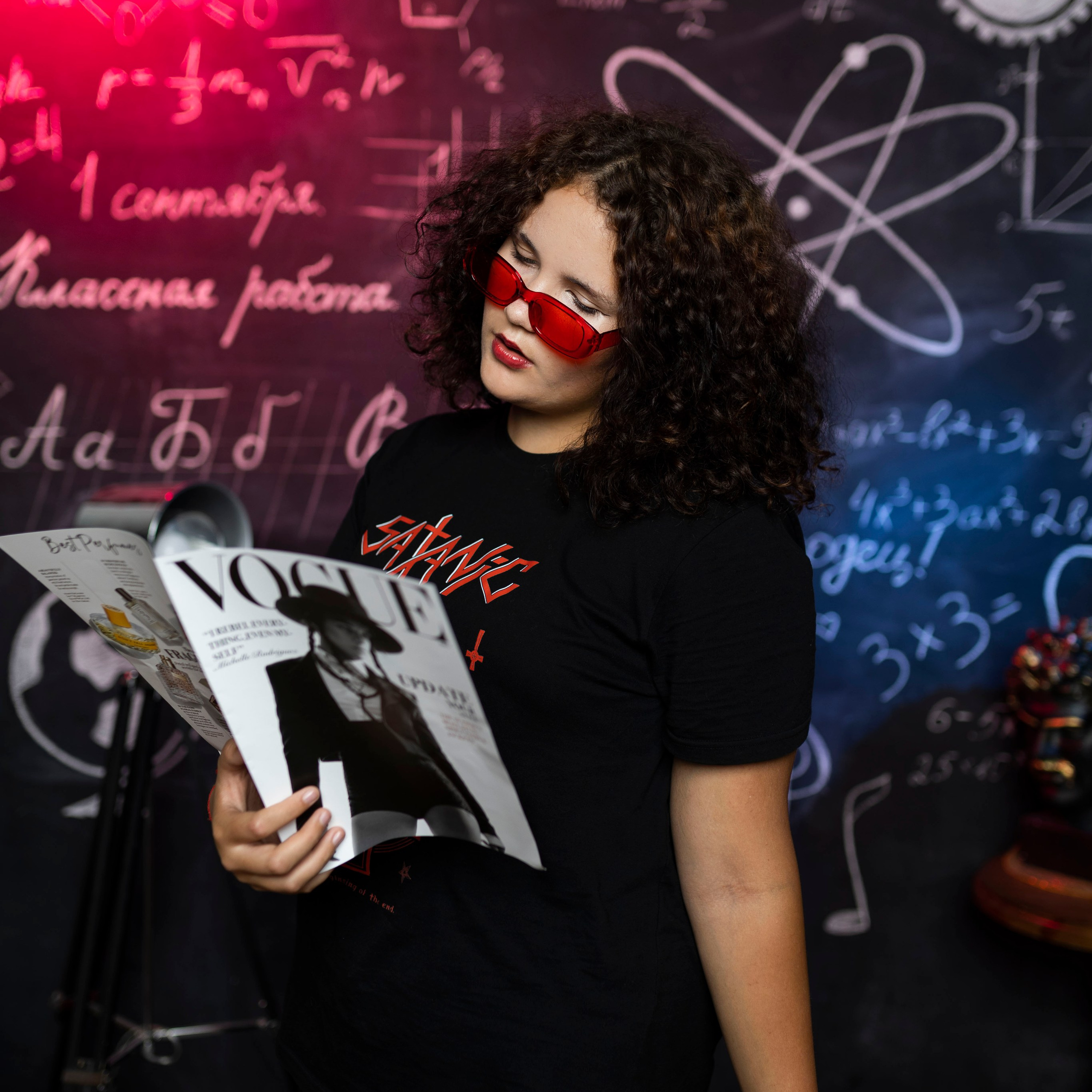 Яркая съемка для школьного альбома. Детский и школьный фотограф Тюмени Наталья Максимова