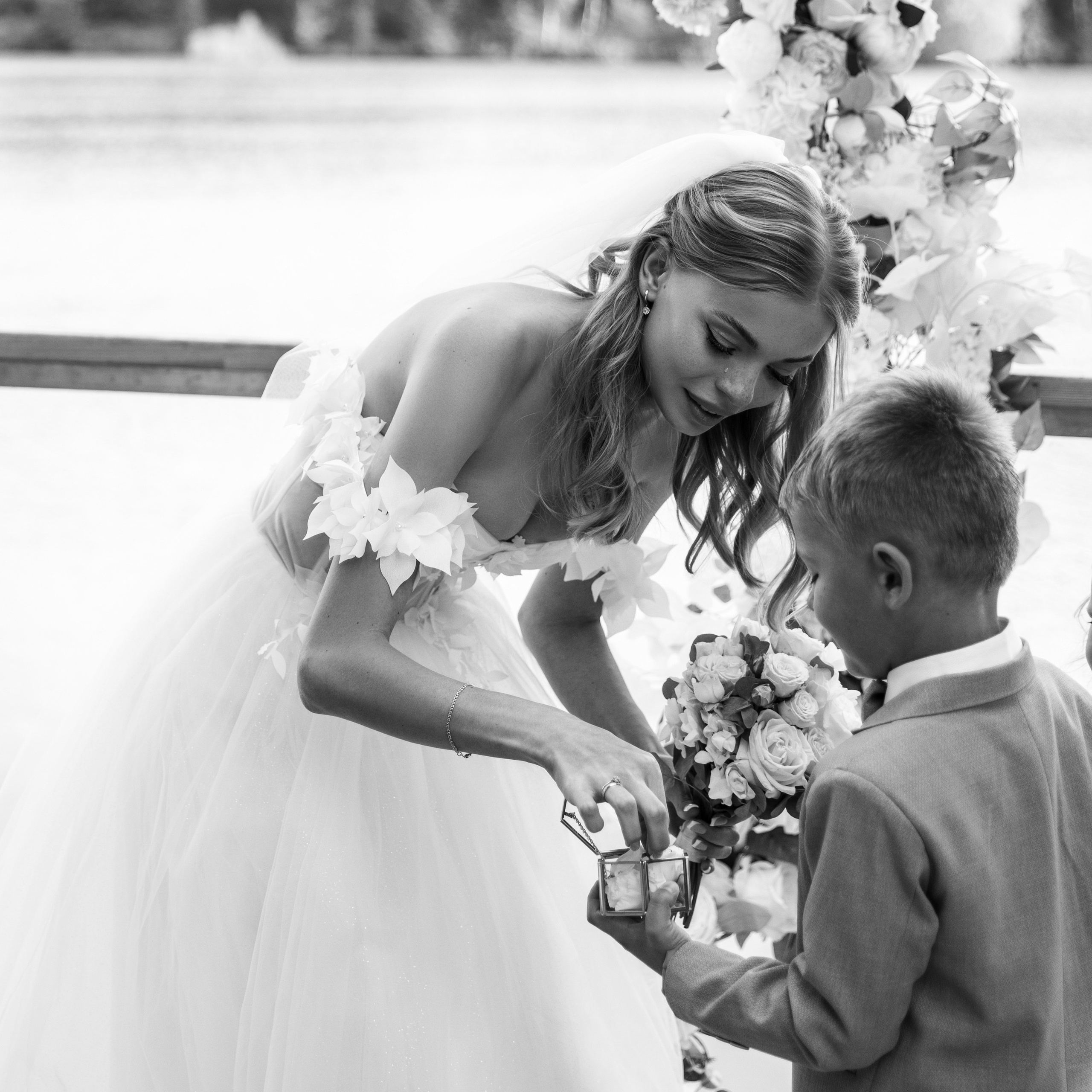 Трогательный день