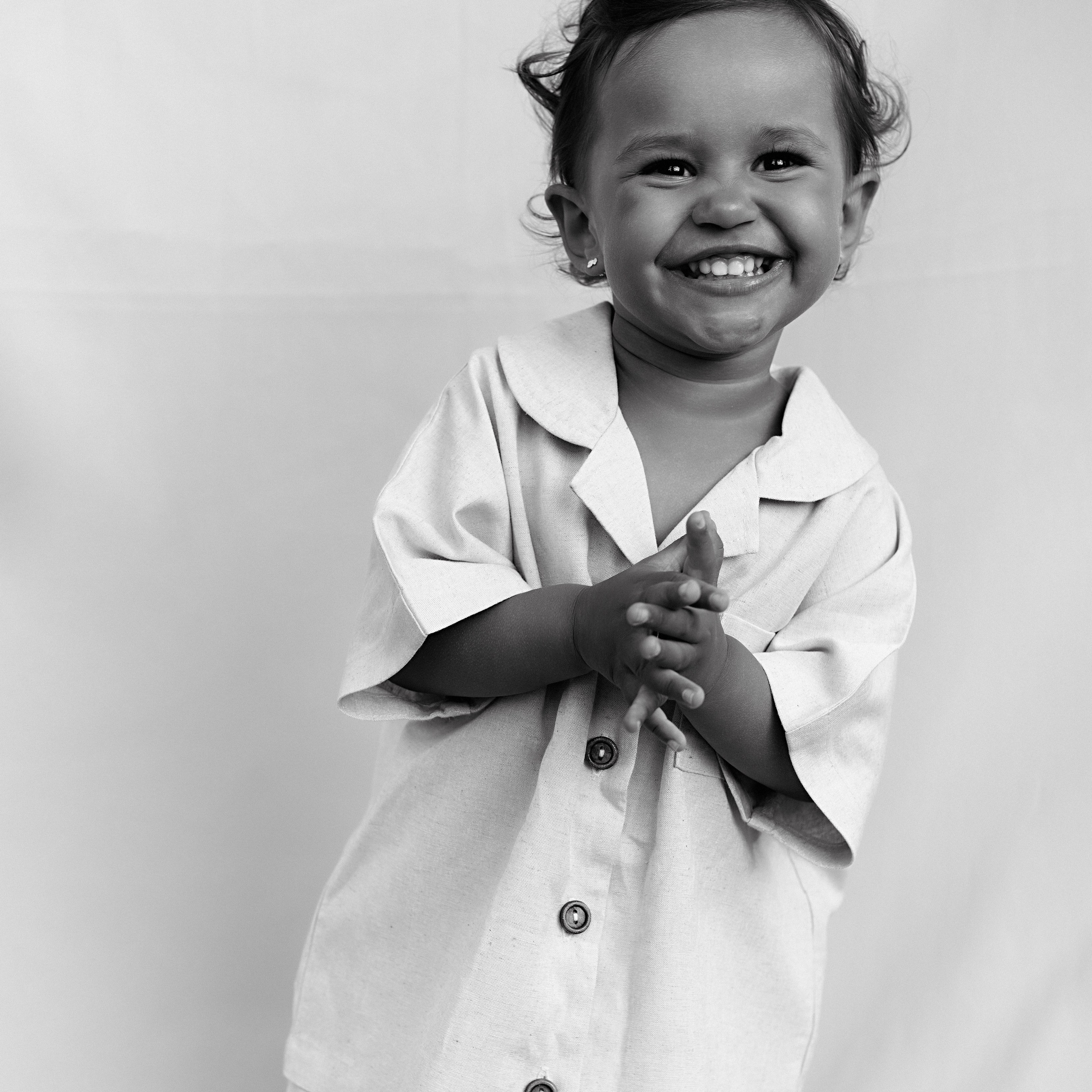 Лусилия, Теон, Нола и Лана