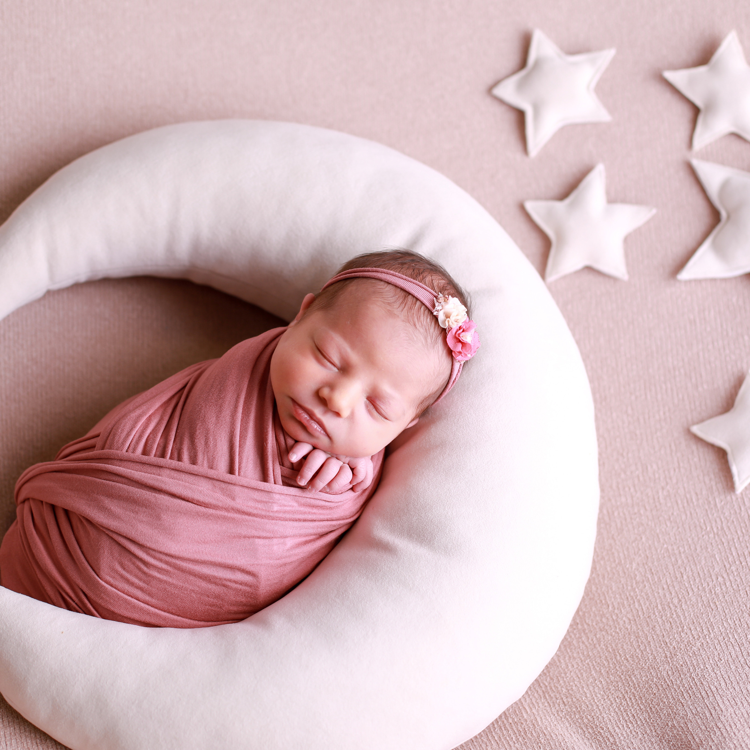 Отзывы. Нина Зеленева фотограф новорожденных