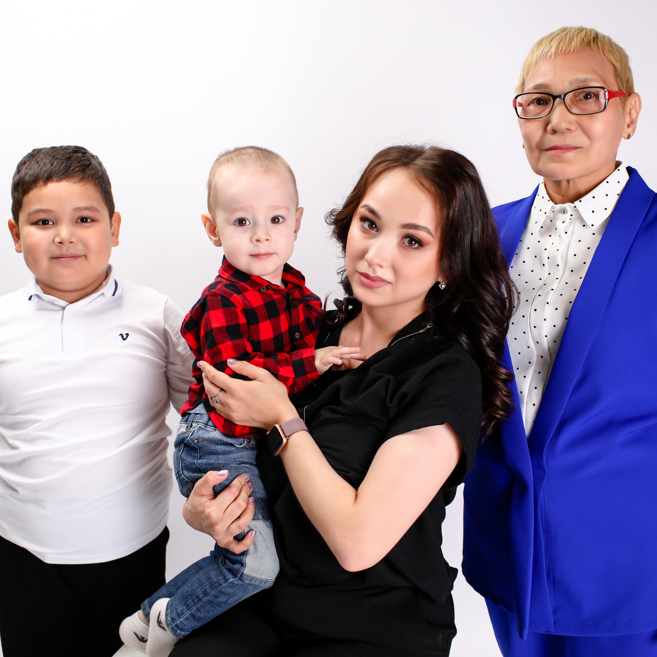 Отзывы. Нина Зеленева фотограф новорожденных