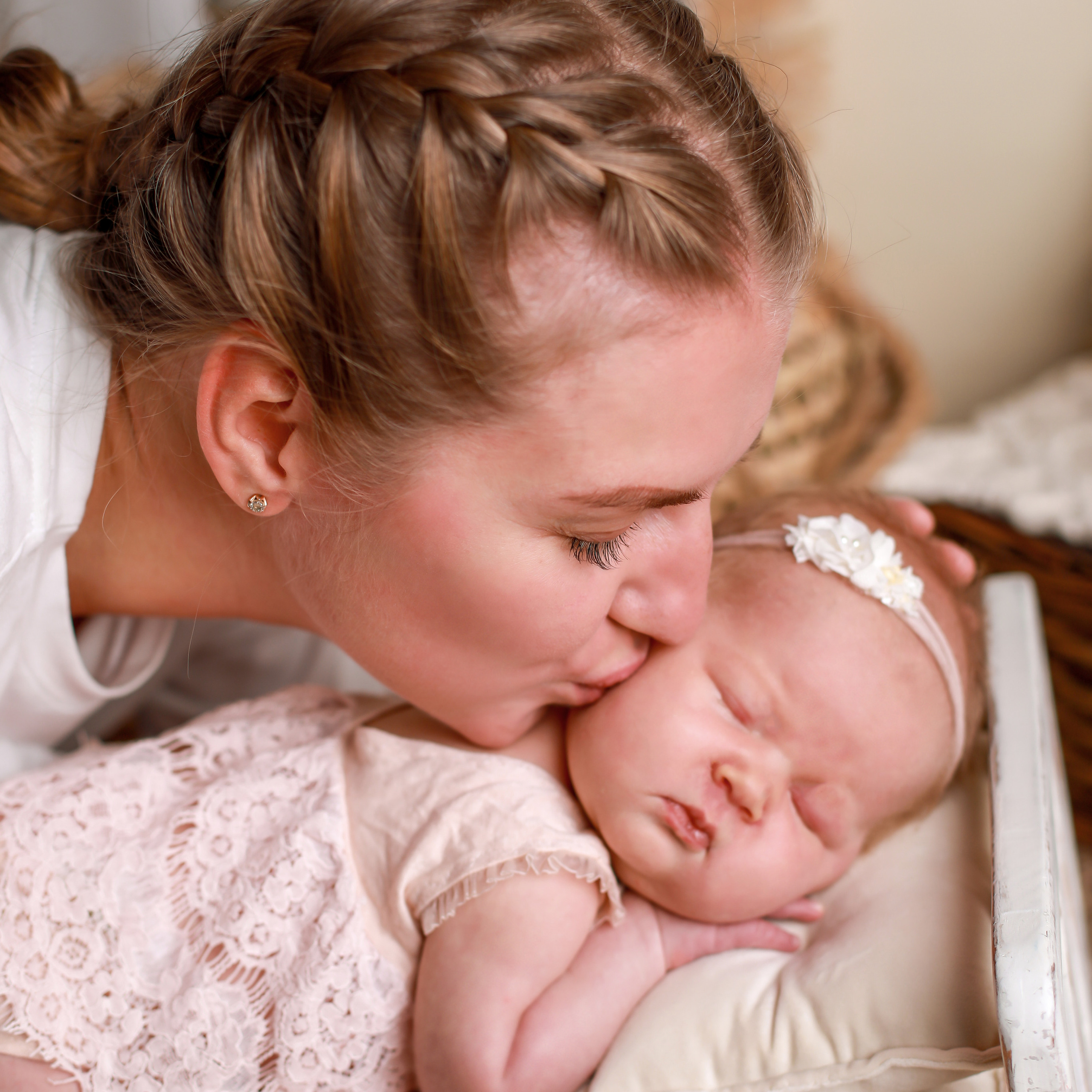 Отзывы. Нина Зеленева фотограф новорожденных