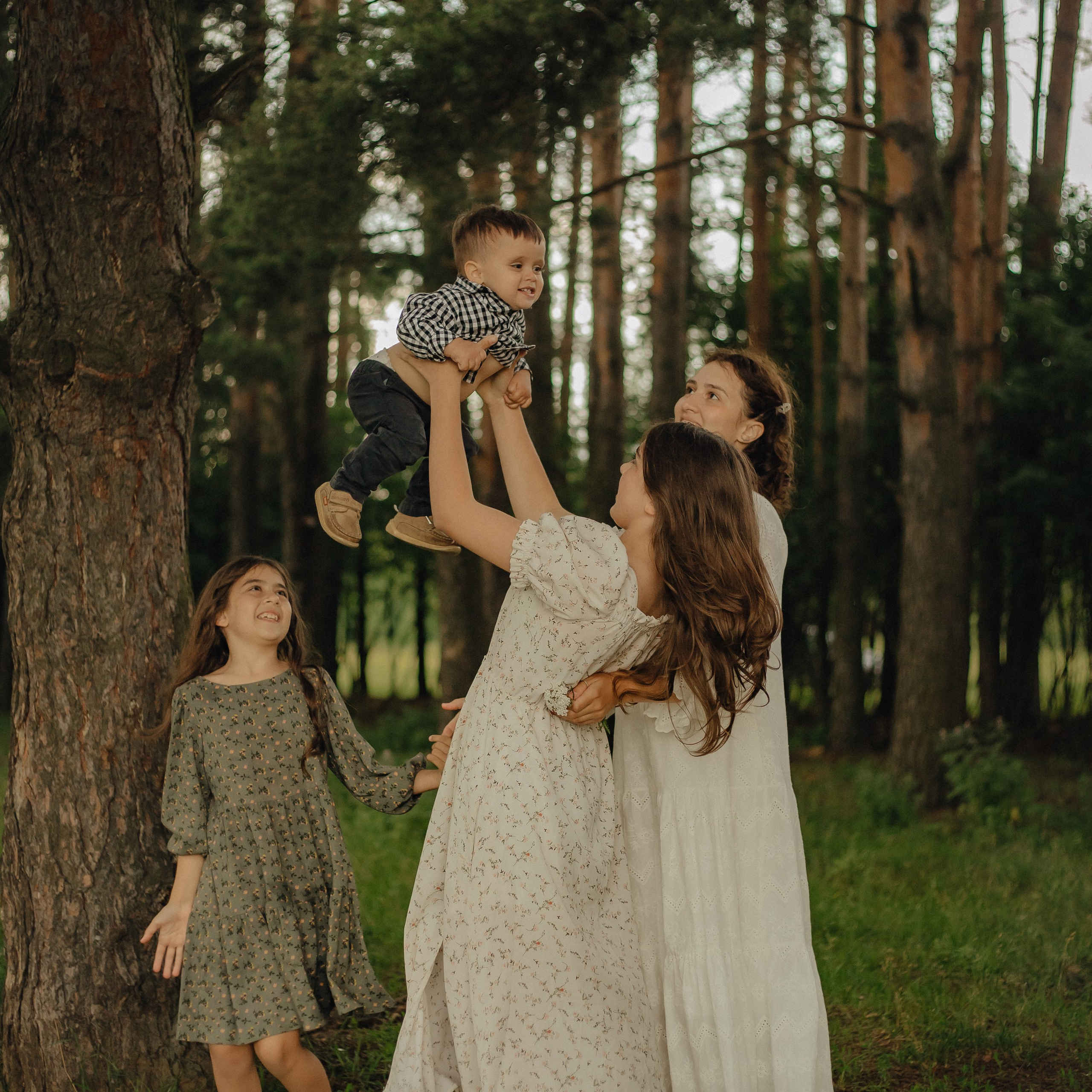 Мария с&nbsp;детьми