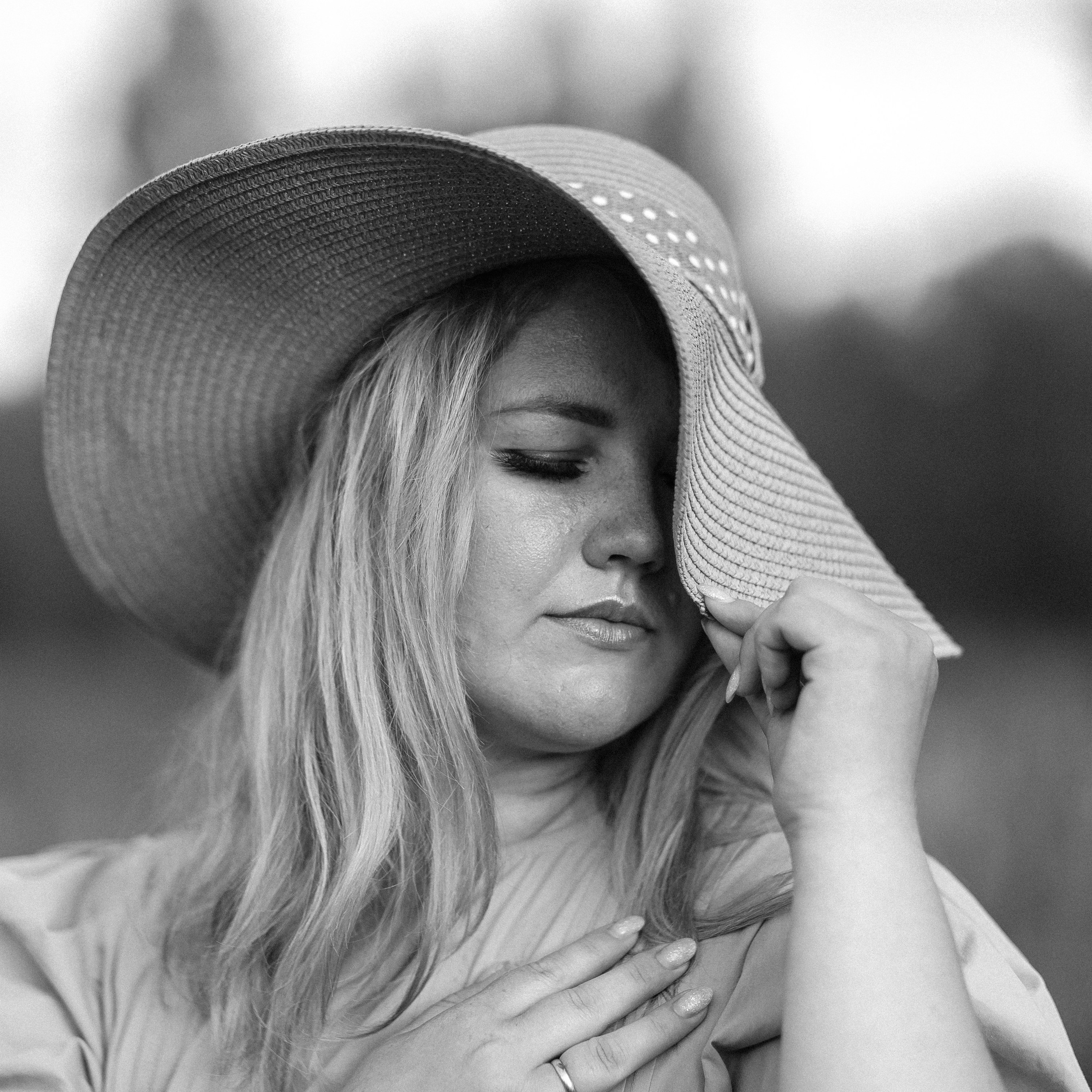 В поле с люпинами). Свадебный и семейный фотограф Можга-Ижевск Ксения Романова