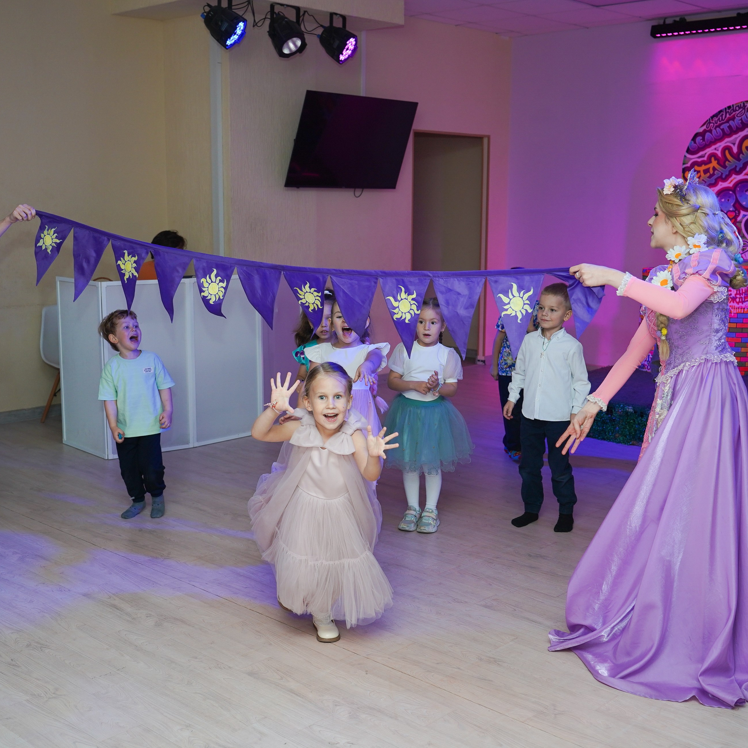 Детские дни рождения. Свадебный и семейный фотограф в г. Югорске Анастасия Аширбекова