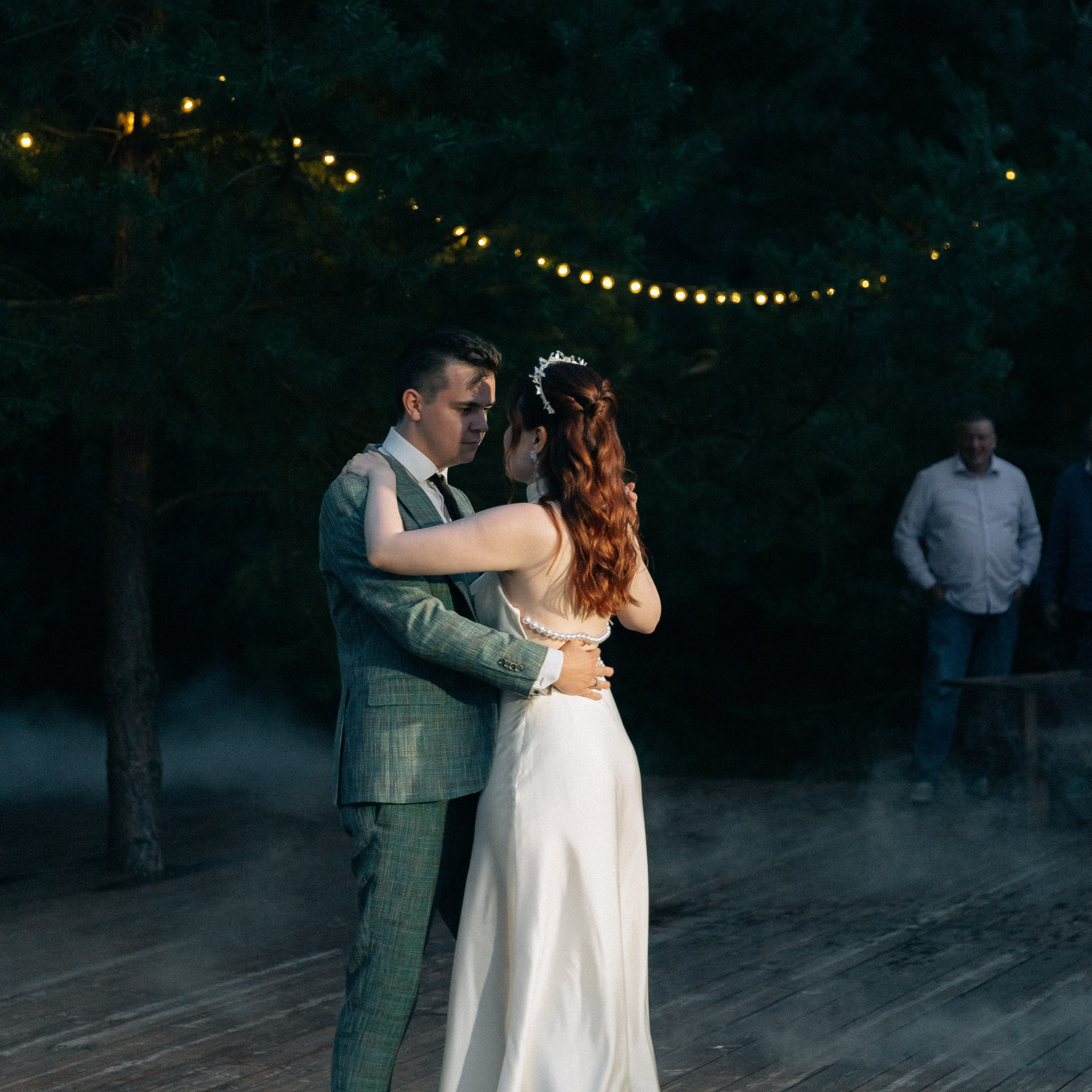 Свадьба в&nbsp;глэмпинге «Хвоя»