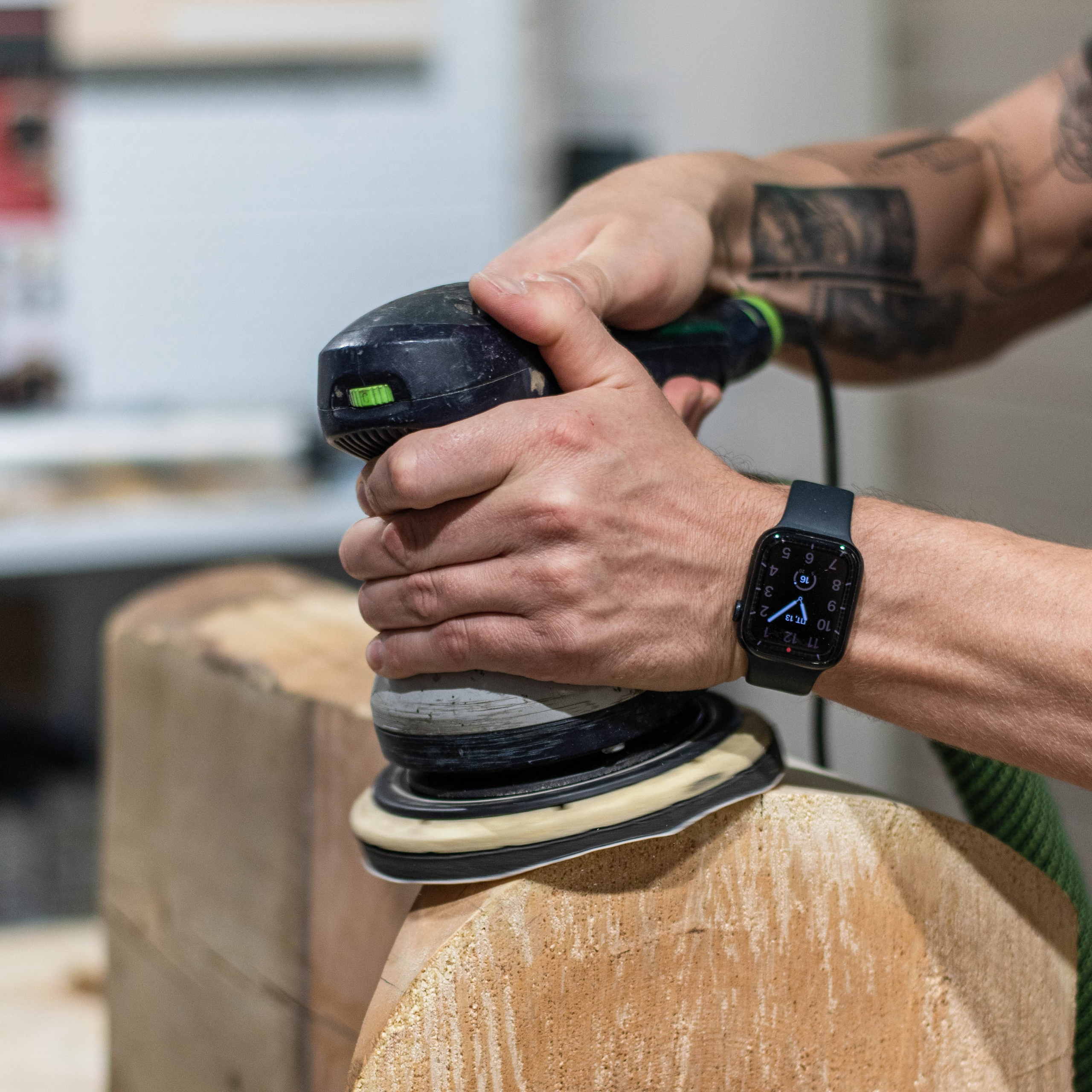 Магазин масел для дерева. Екатерина Бикбаева фотограф, видеограф, медиа-продюсер