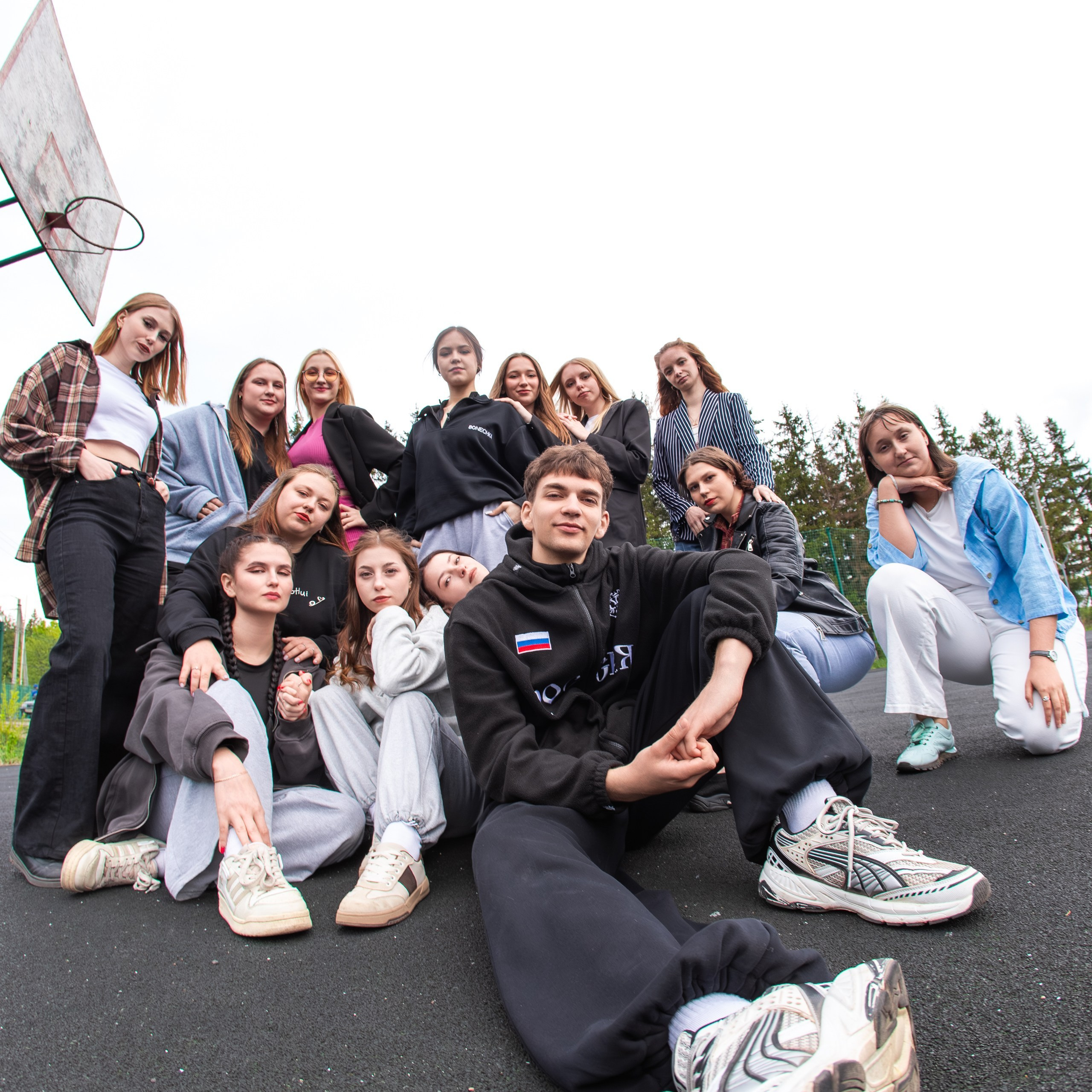 ФОТОСЕССИЯ НА УЛИЦЕ ДЛЯ БУДУЩИХ УЧИТЕЛЕЙ — выпускников ЧППК