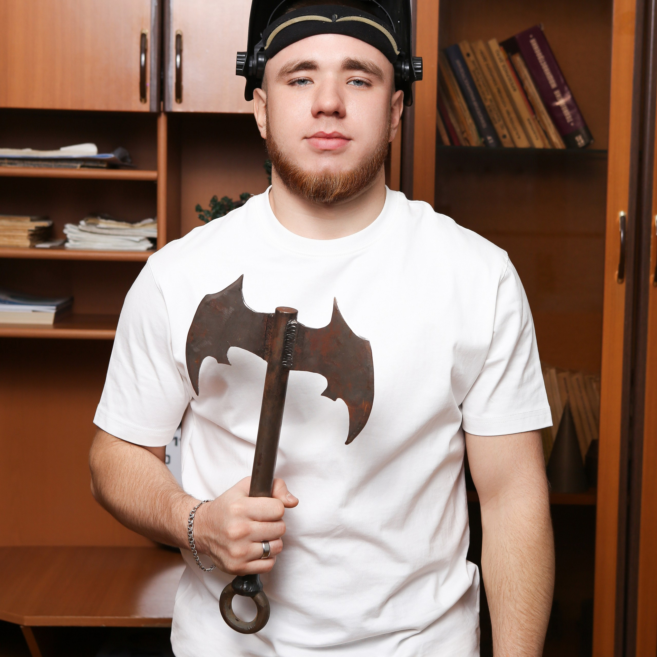 ПОРТРЕТНАЯ ФОТОСЕССИЯ В КЛАССЕ ДЛЯ ВЫПУСКНИКОВ СВАРОЧНОГО ПРОИЗВОДСТВА