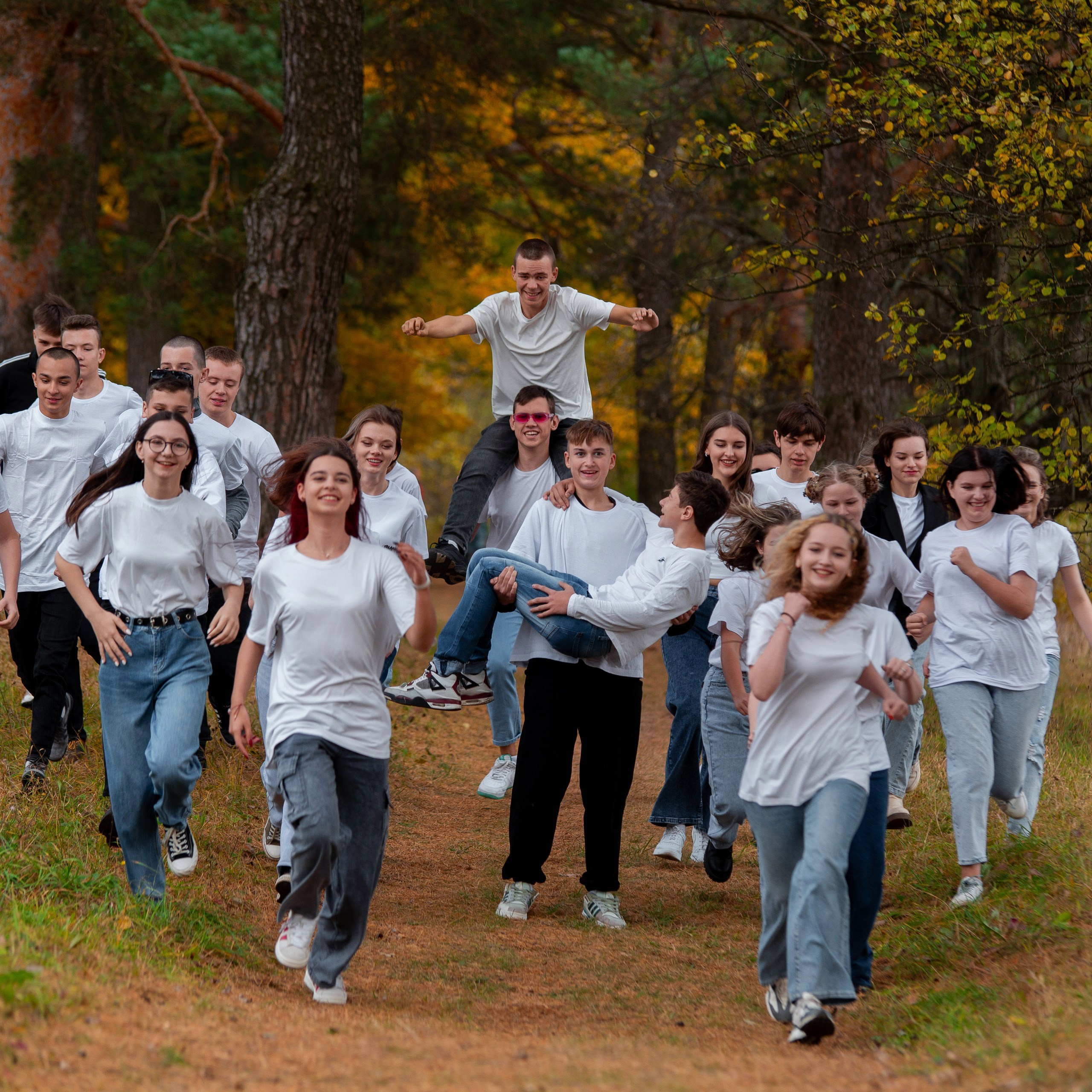 ОСЕННЯЯ ФОТОСЕССИЯ В УСАДЬБЕ ШЕНШИНЫХ г. МЦЕНСК ДЛЯ 9 КЛАССА