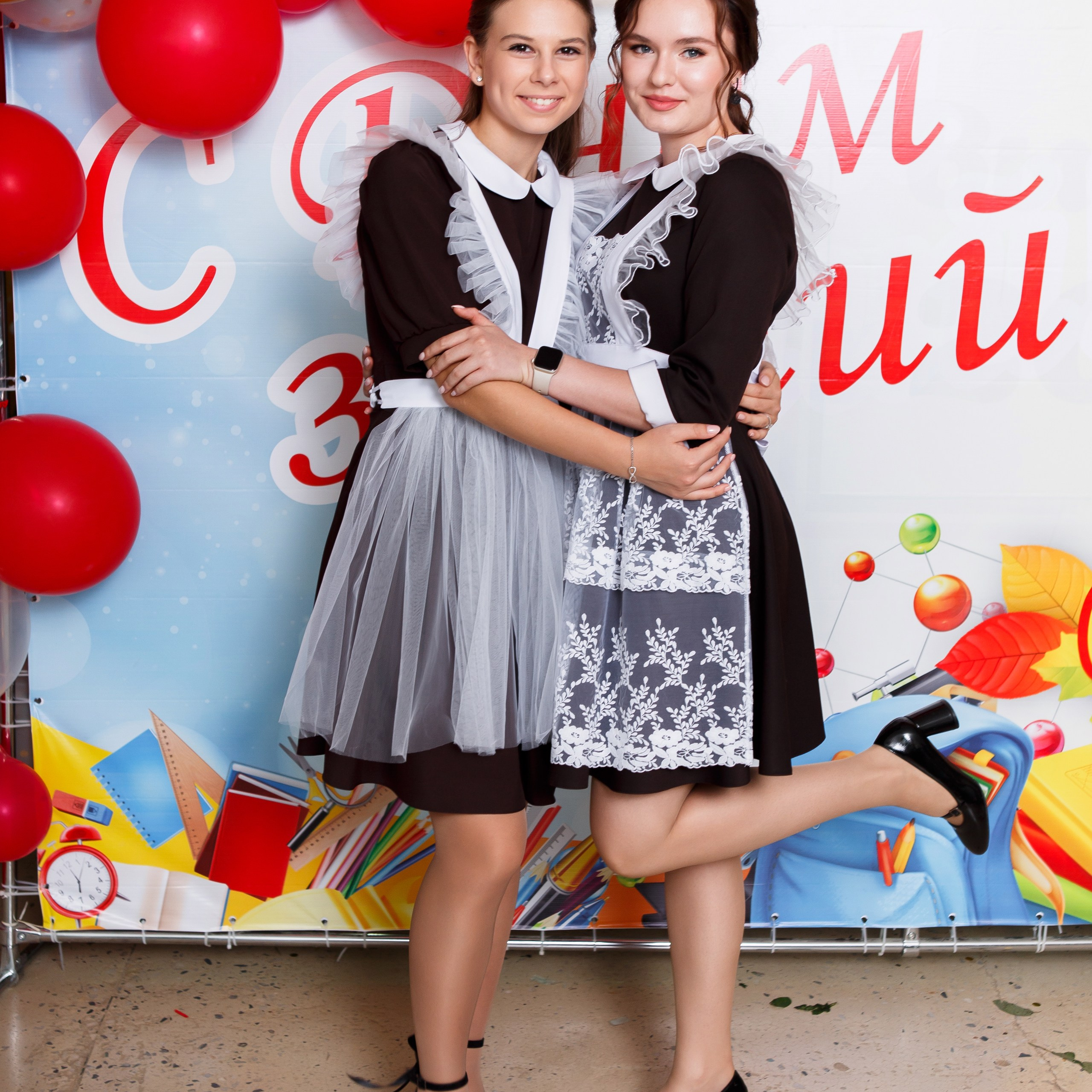 1 СЕНТЯБРЯ 2024 ГОДА — 9 ШКОЛА — ФОТОСЕССИЯ С РОДИТЕЛЯМИ