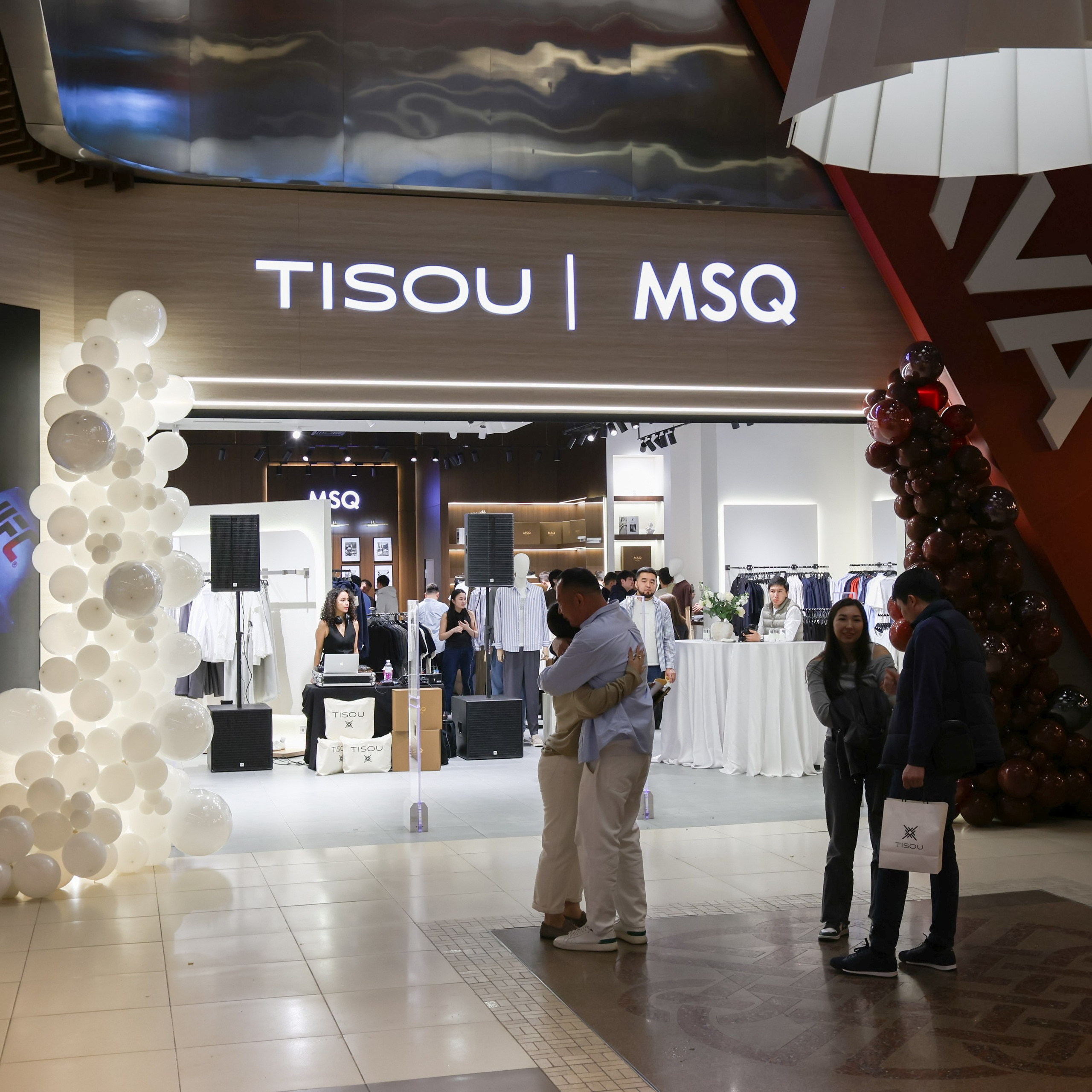 Открытие бутика Tisou