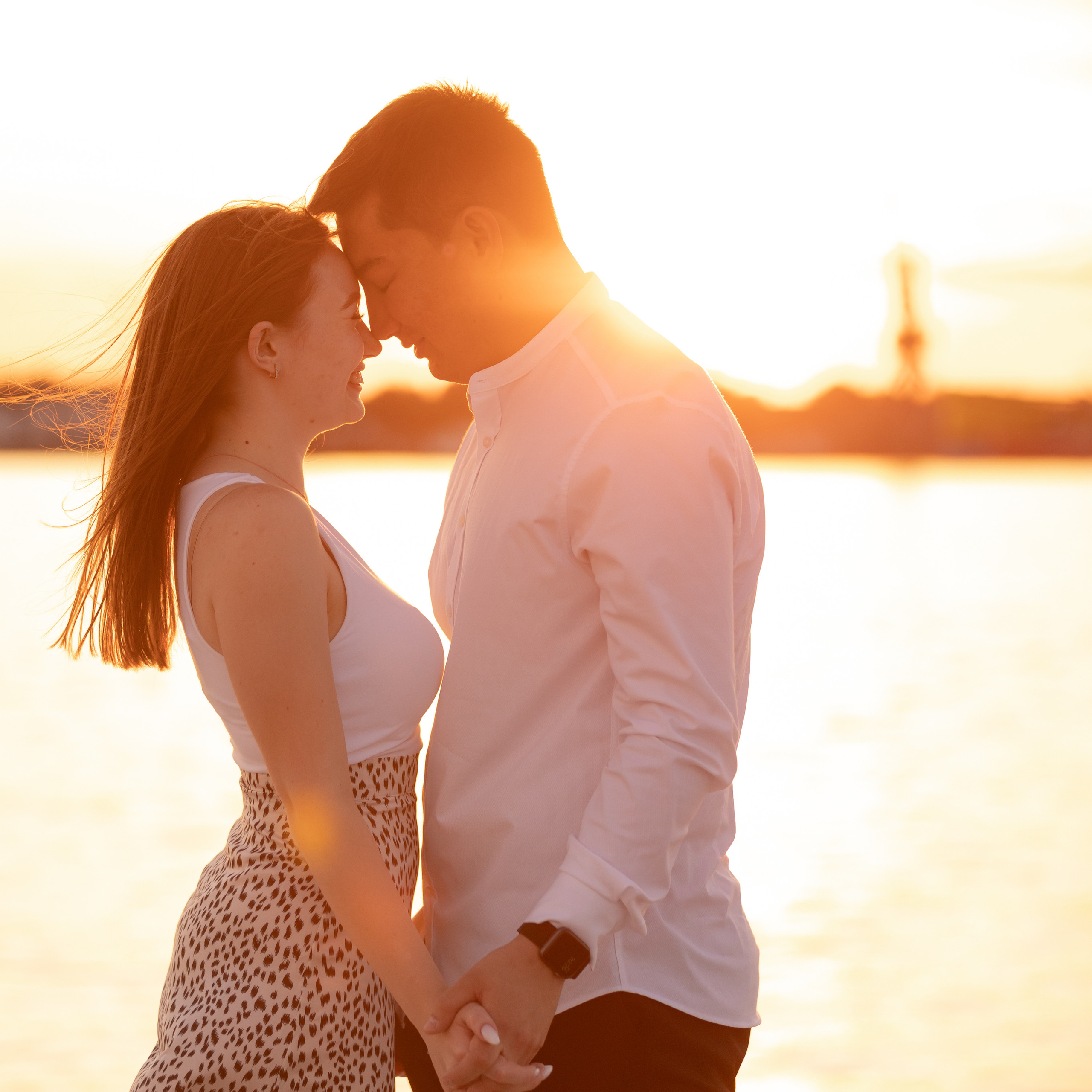 Амир и Вика (предложение). Профессиональный фотограф в Астрахани Оганян Аревик