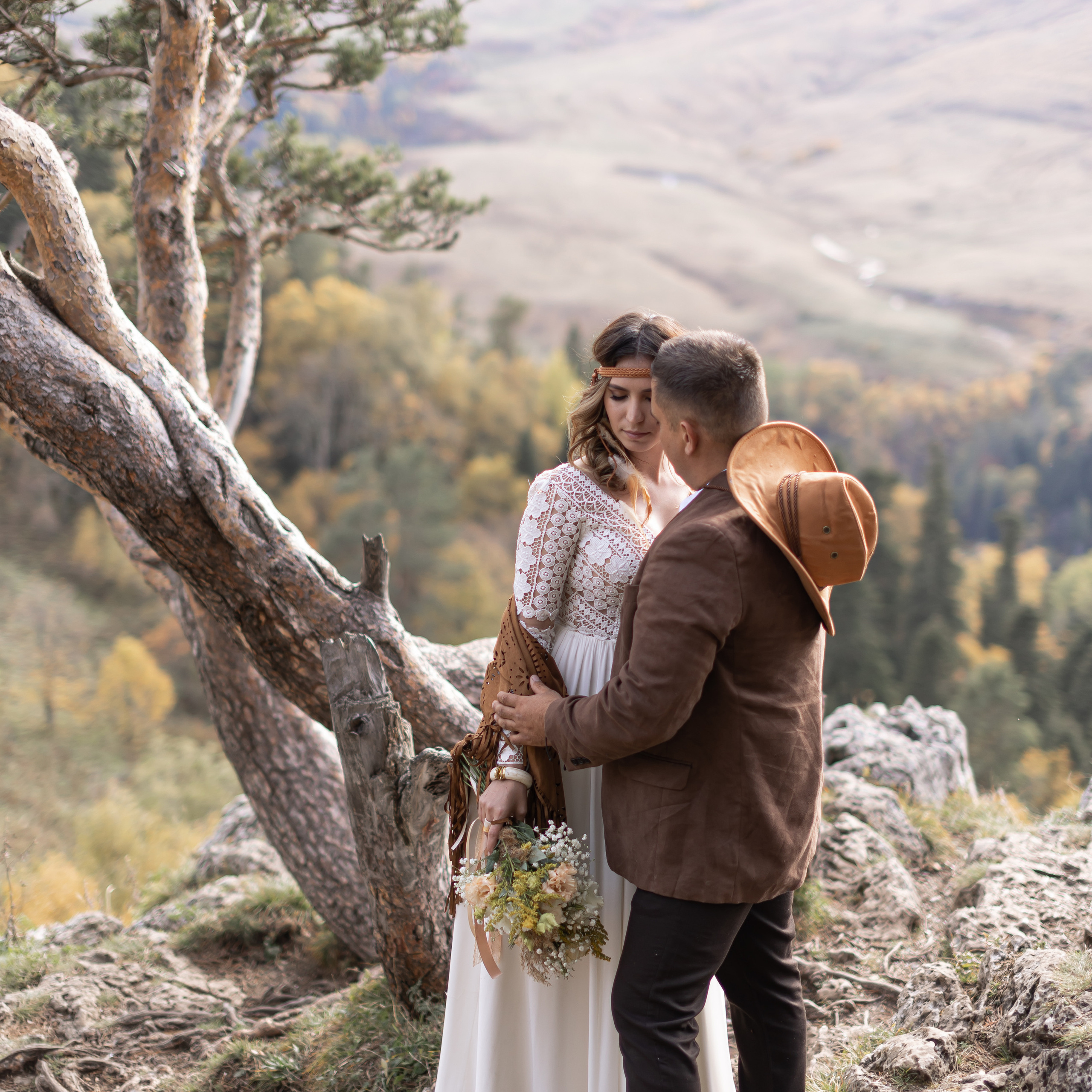 Свадьба в горах. Профессиональный фотограф в Астрахани Оганян Аревик