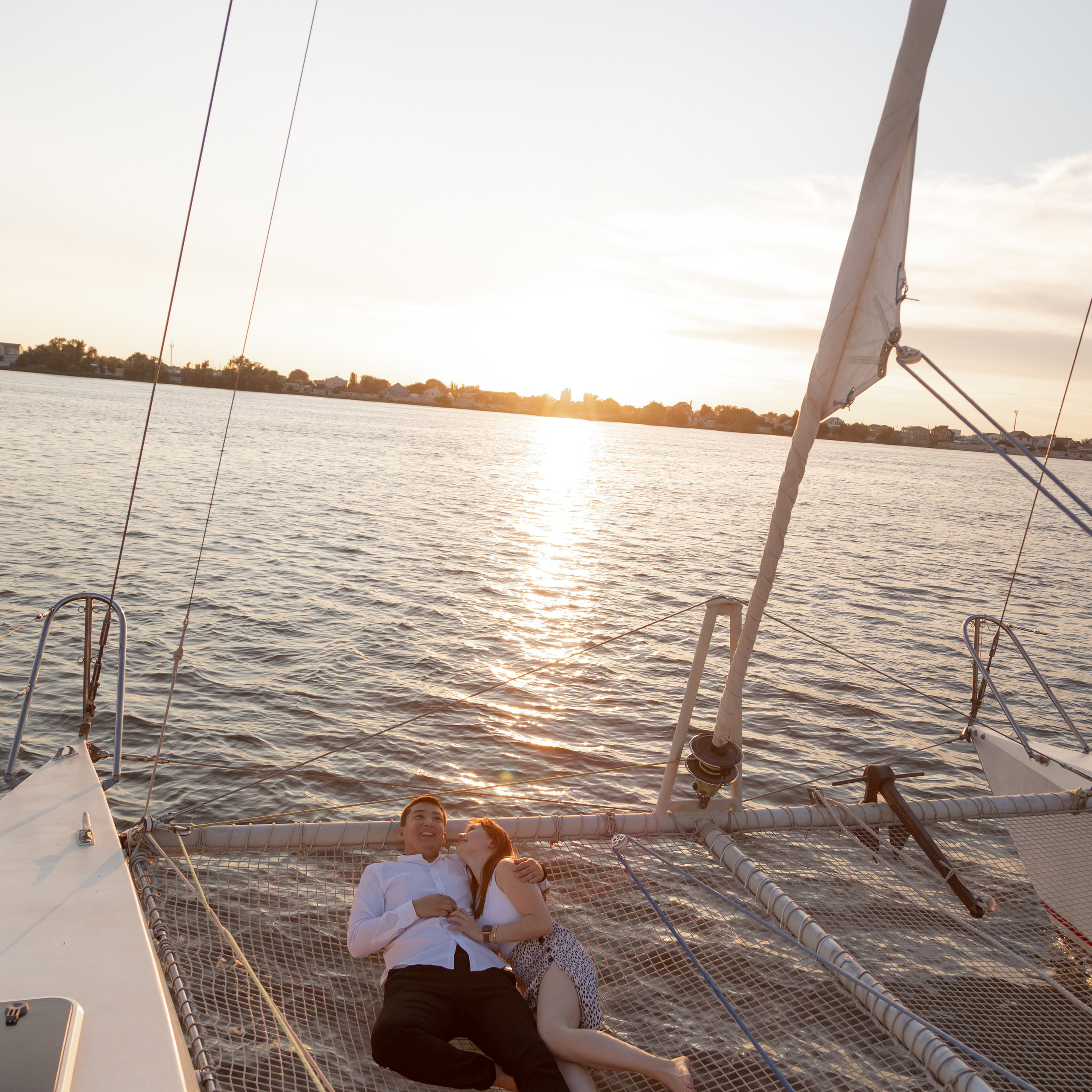 Амир и Вика (предложение). Профессиональный фотограф в Астрахани Оганян Аревик