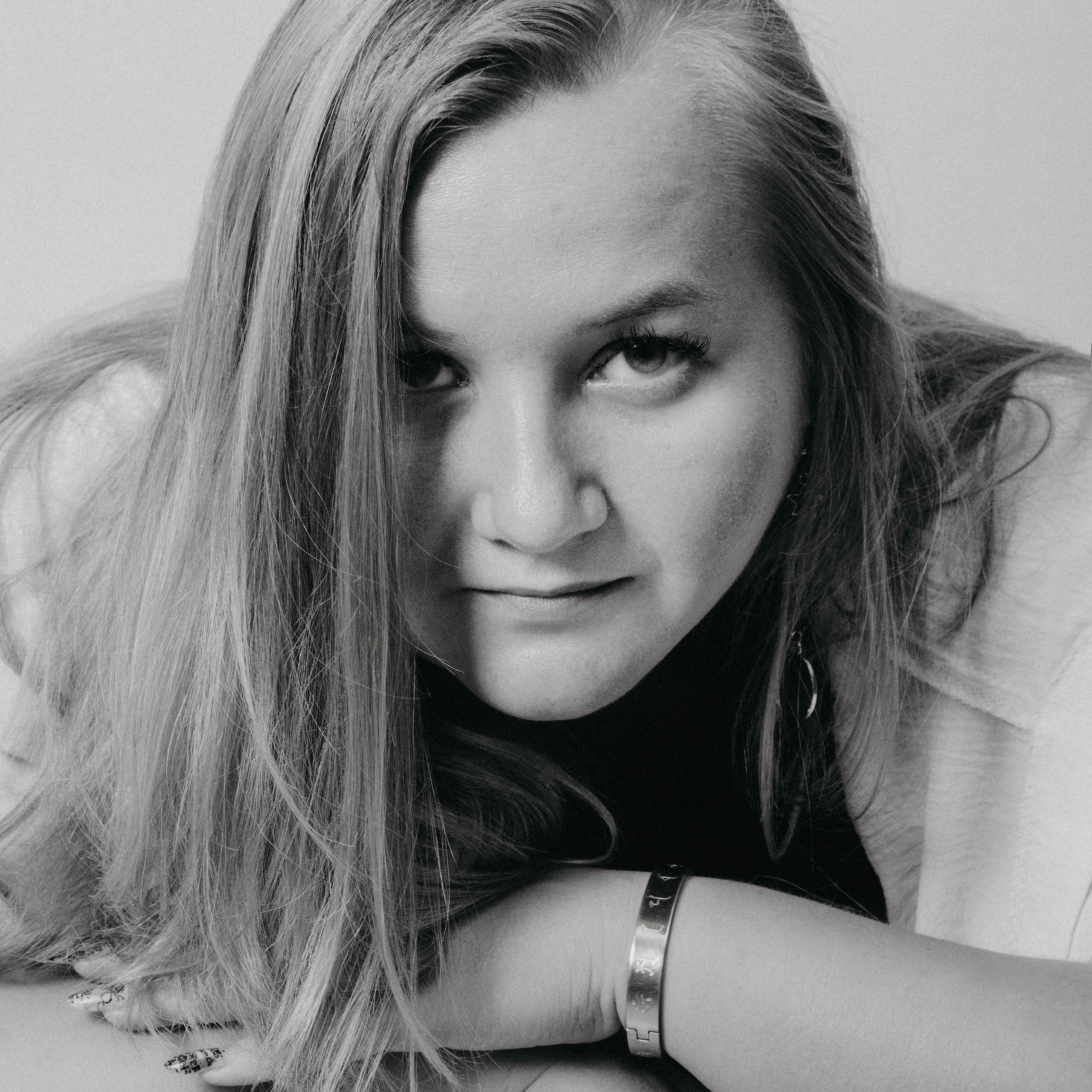 Отзывы. Портретный фотограф в Орле Надя Чибис