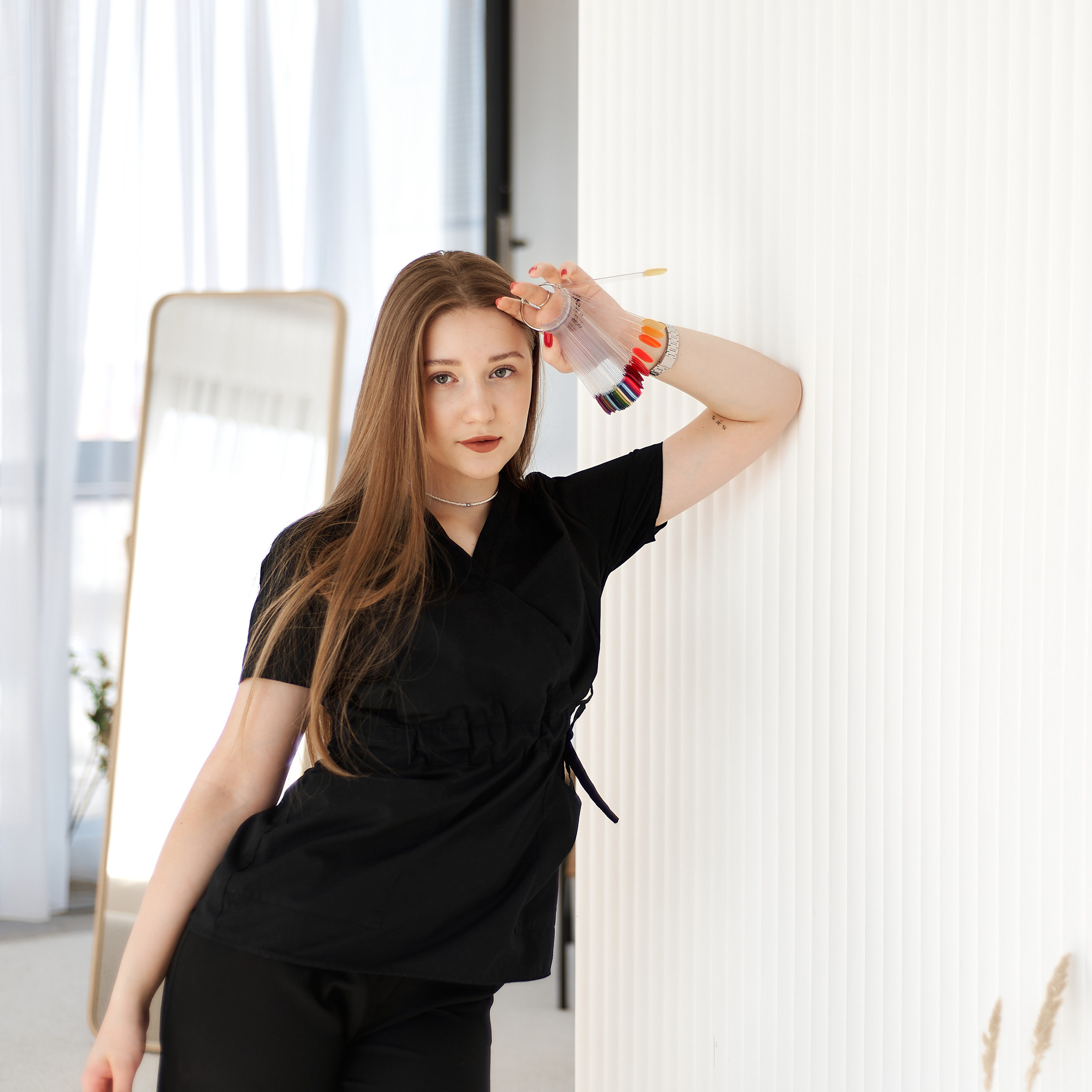 МАСТЕР НОГТЕВОГО СЕРВИСА