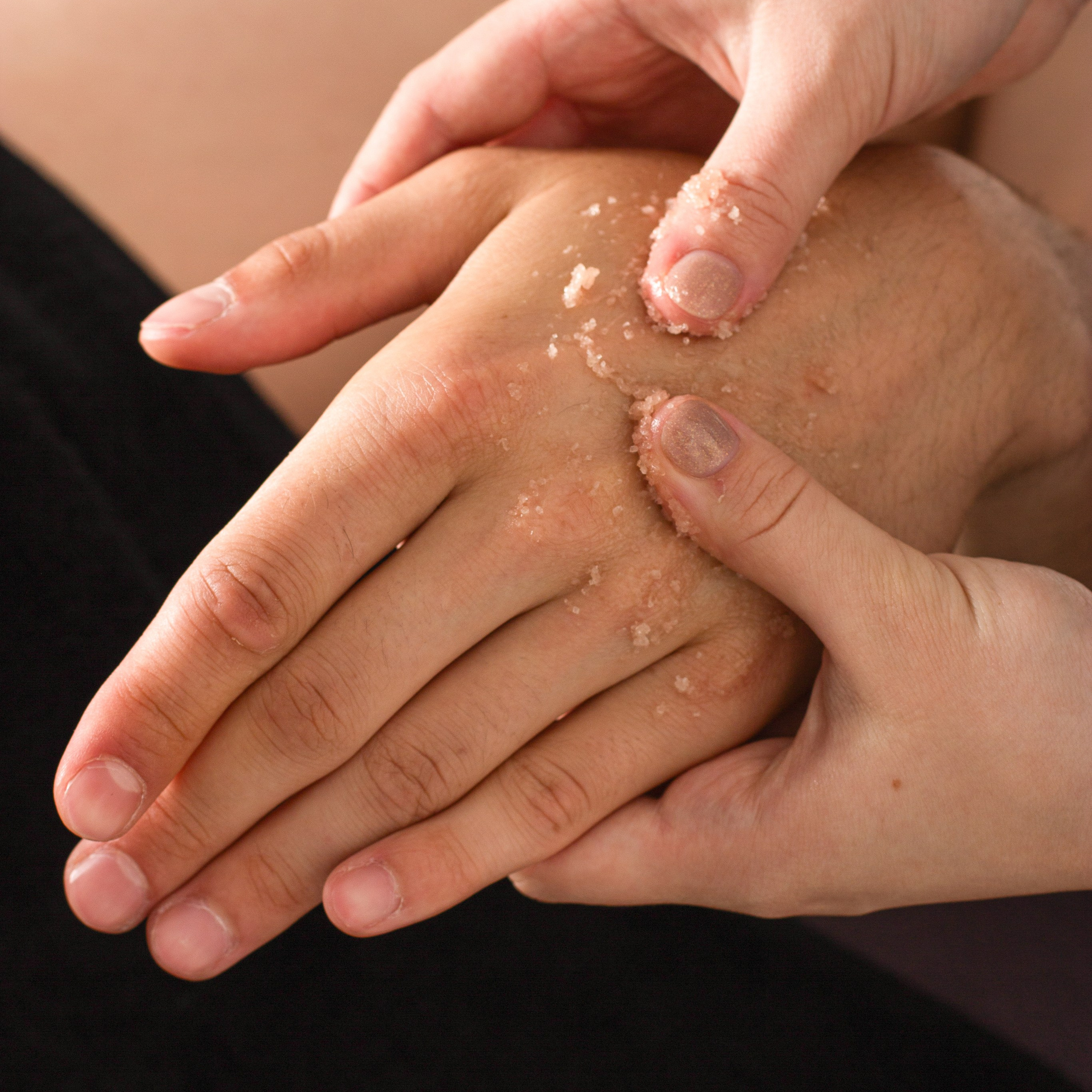 МАССАЖИСТЫ