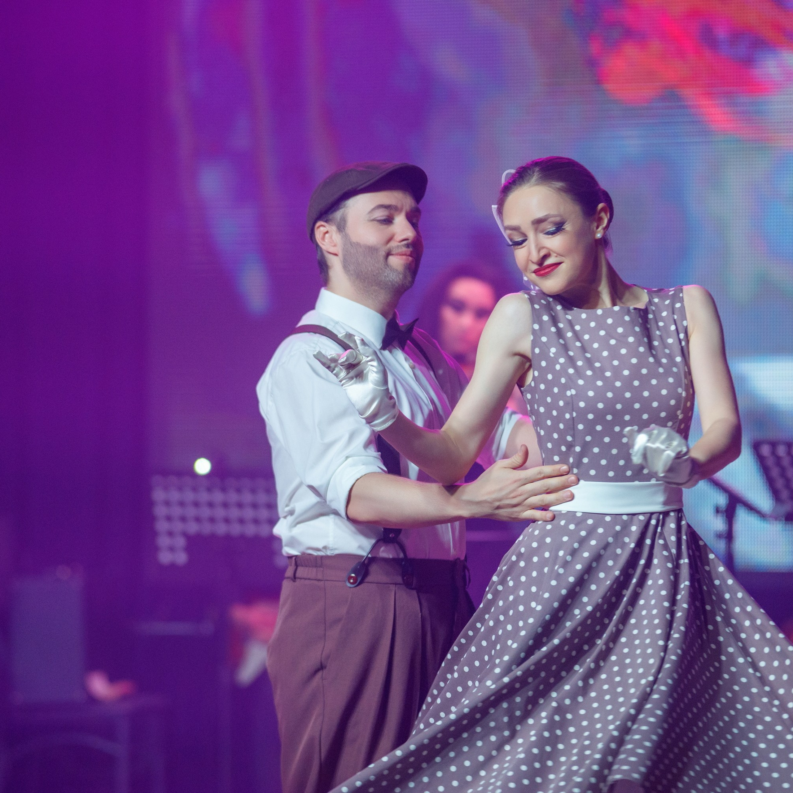 Рекламное фото, видео, инфографика, бизнес-портрет, предметная съёмка. Фотограф видеограф Иркутск фото видео студия Алексея Марамзина