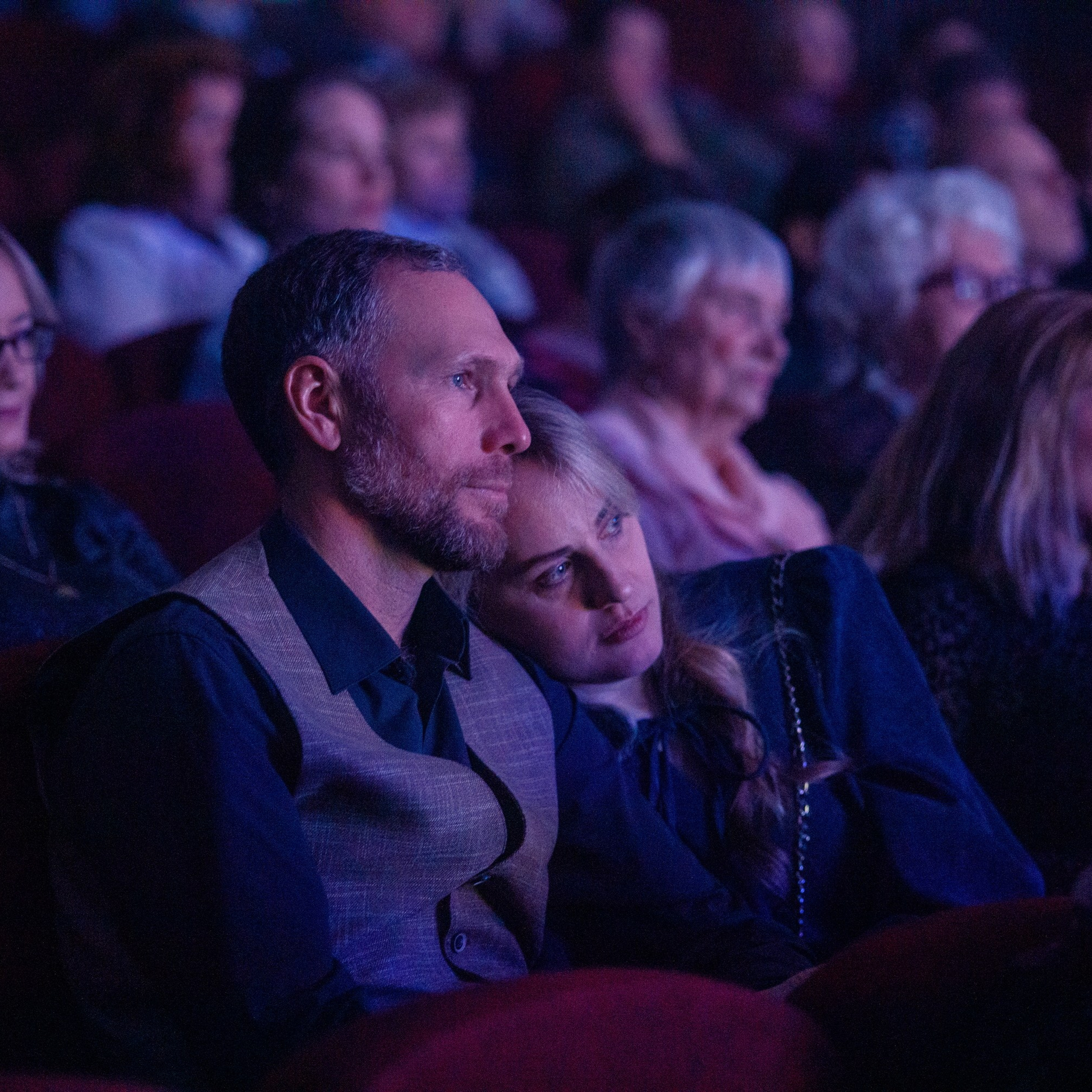 Рекламное фото, видео, инфографика, бизнес-портрет, предметная съёмка. Фотограф видеограф Иркутск фото видео студия Алексея Марамзина