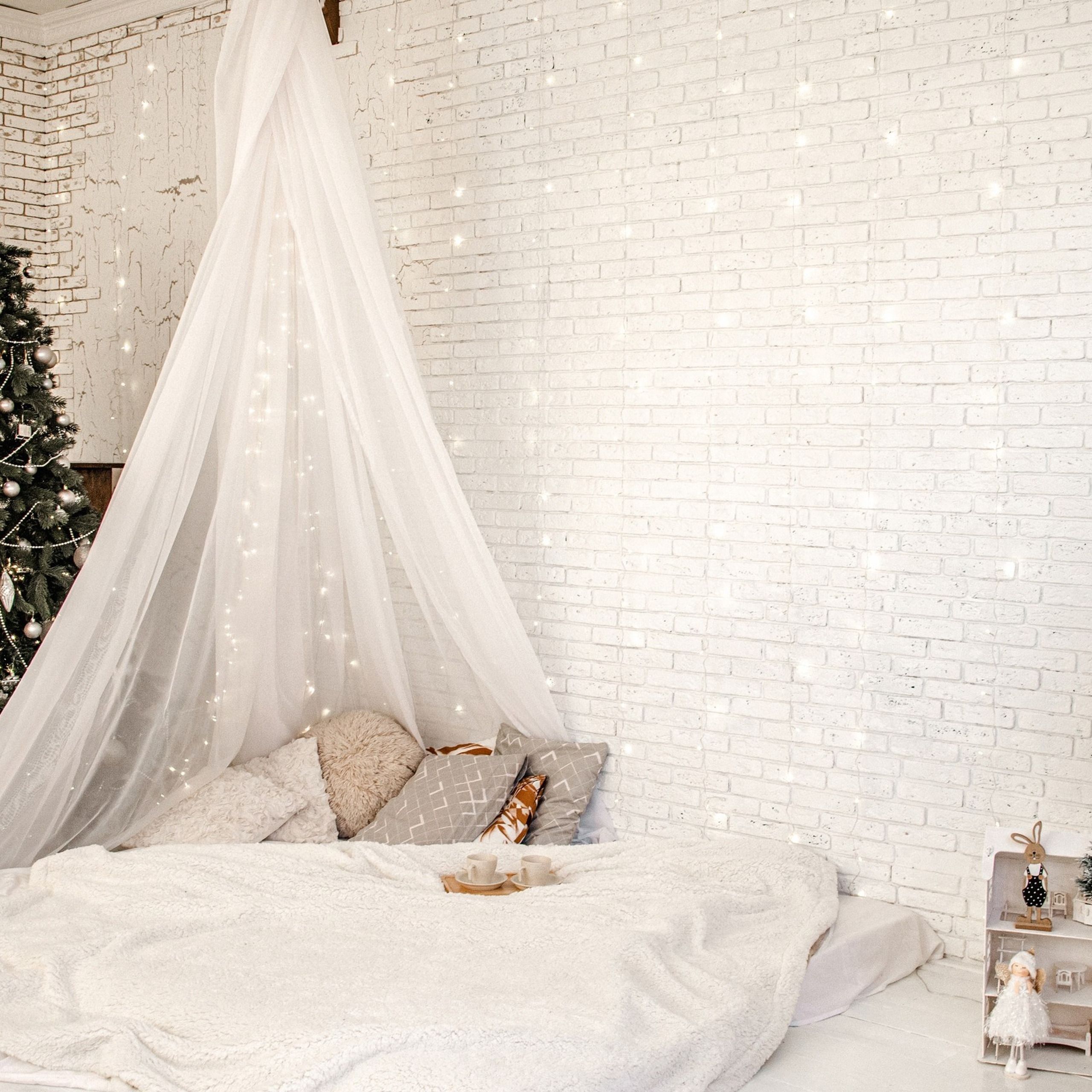 Фотостудии Красноярска. Актуальный декор в декабре 2024. Фотограф Регина Крикунова г. Красноярск