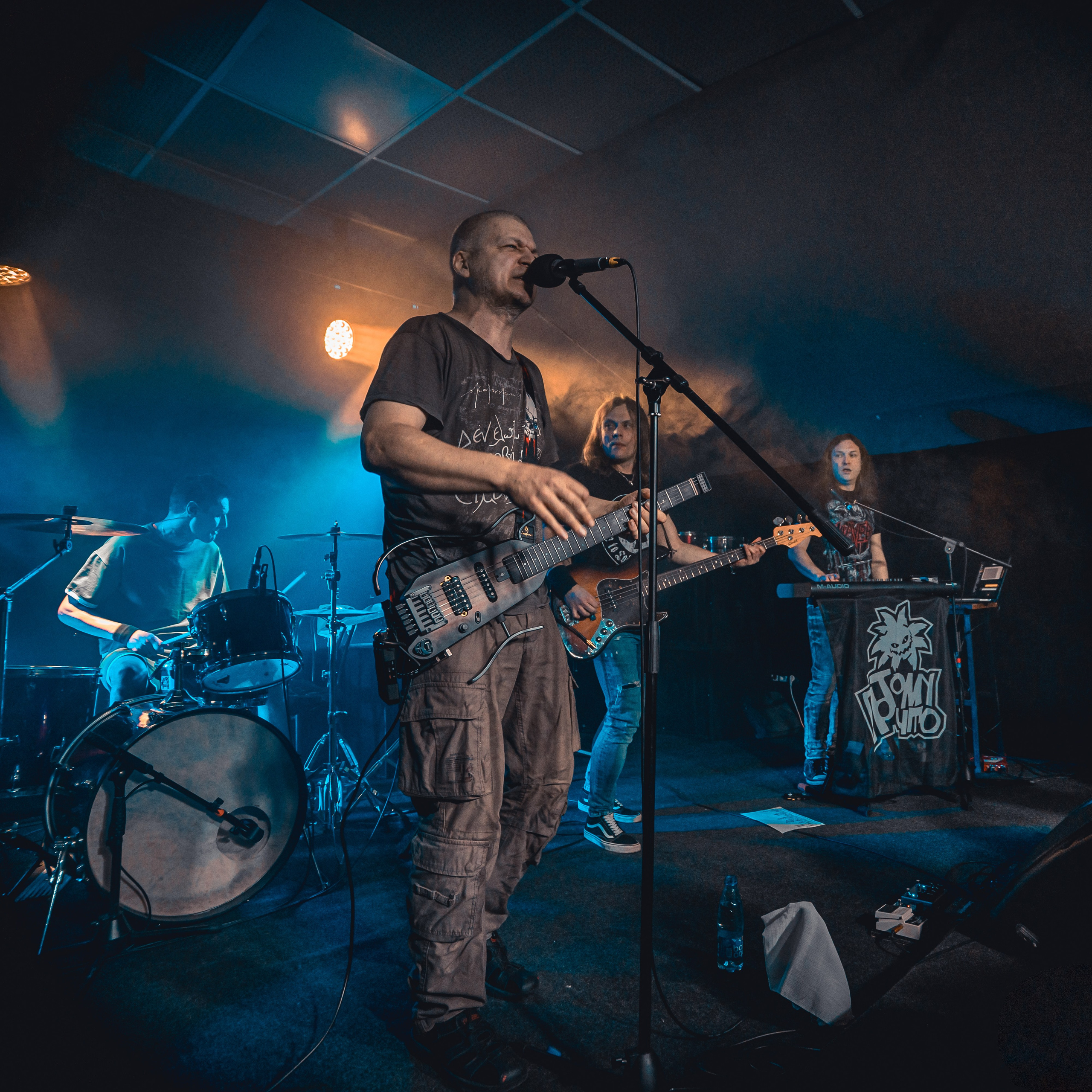 Потомучто. Красноярск, 28.02.2025, бар 64/6