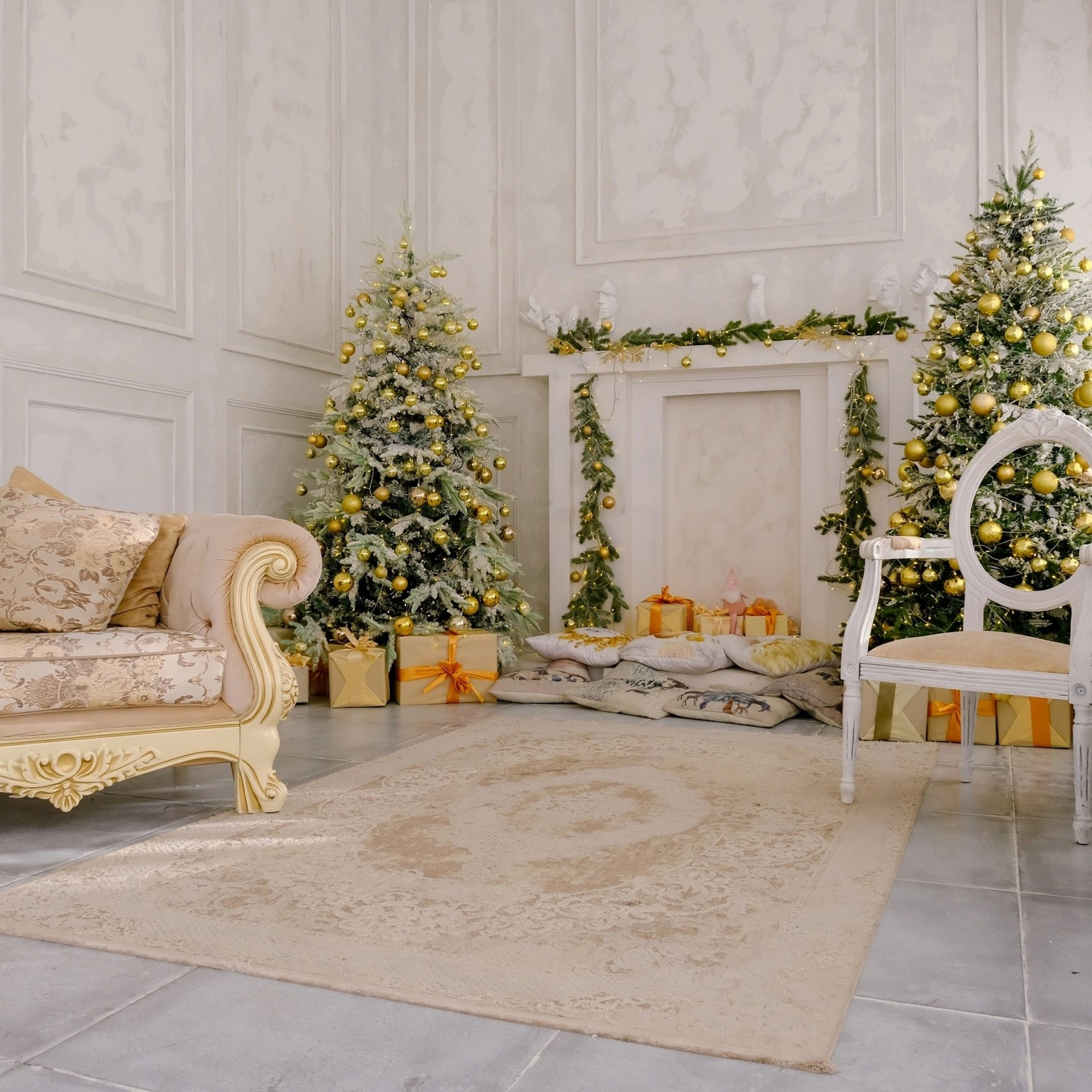 Фотостудии Красноярска. Актуальный декор в декабре 2024. Фотограф Регина Крикунова г. Красноярск