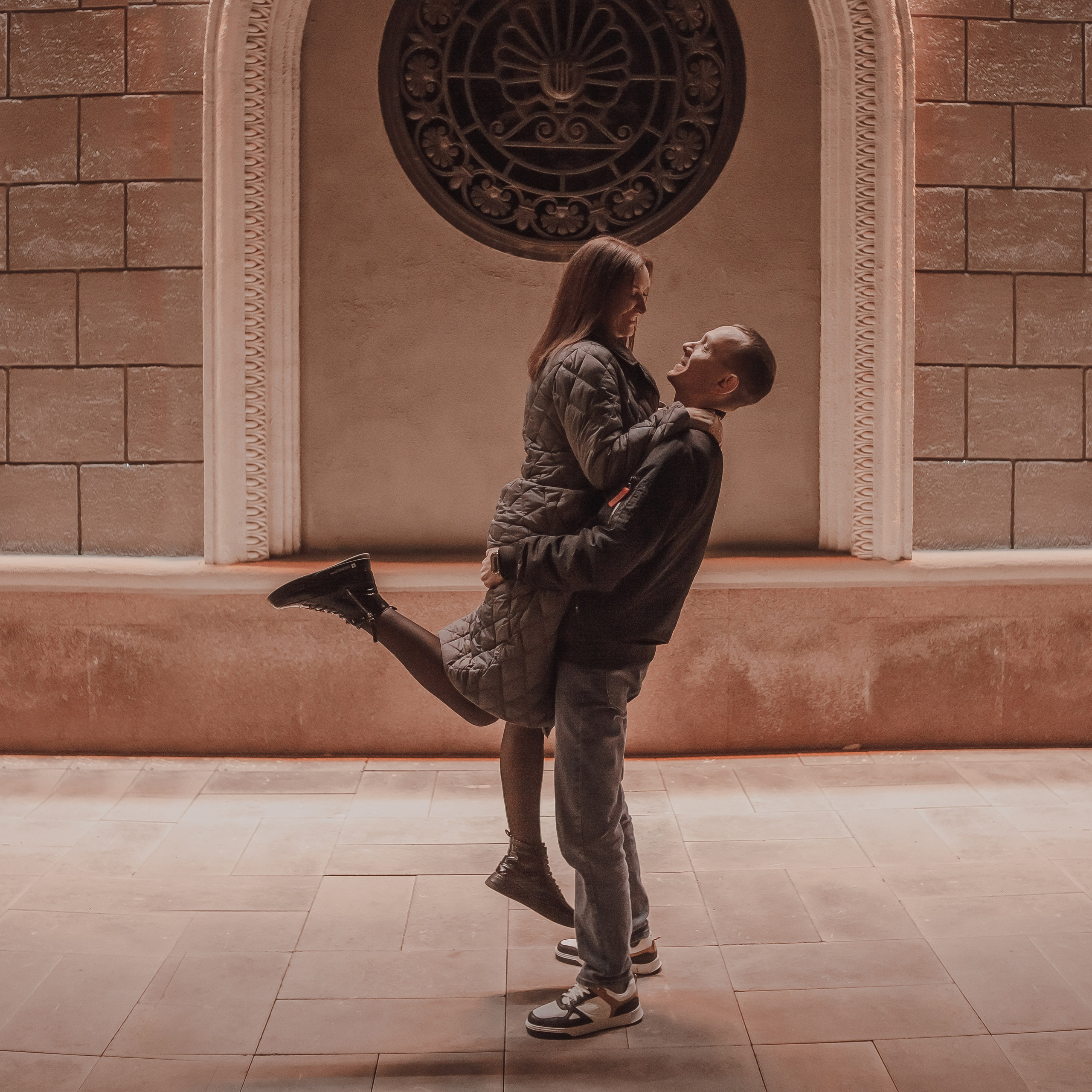 Алёна и Александр. Вечерняя прогулка