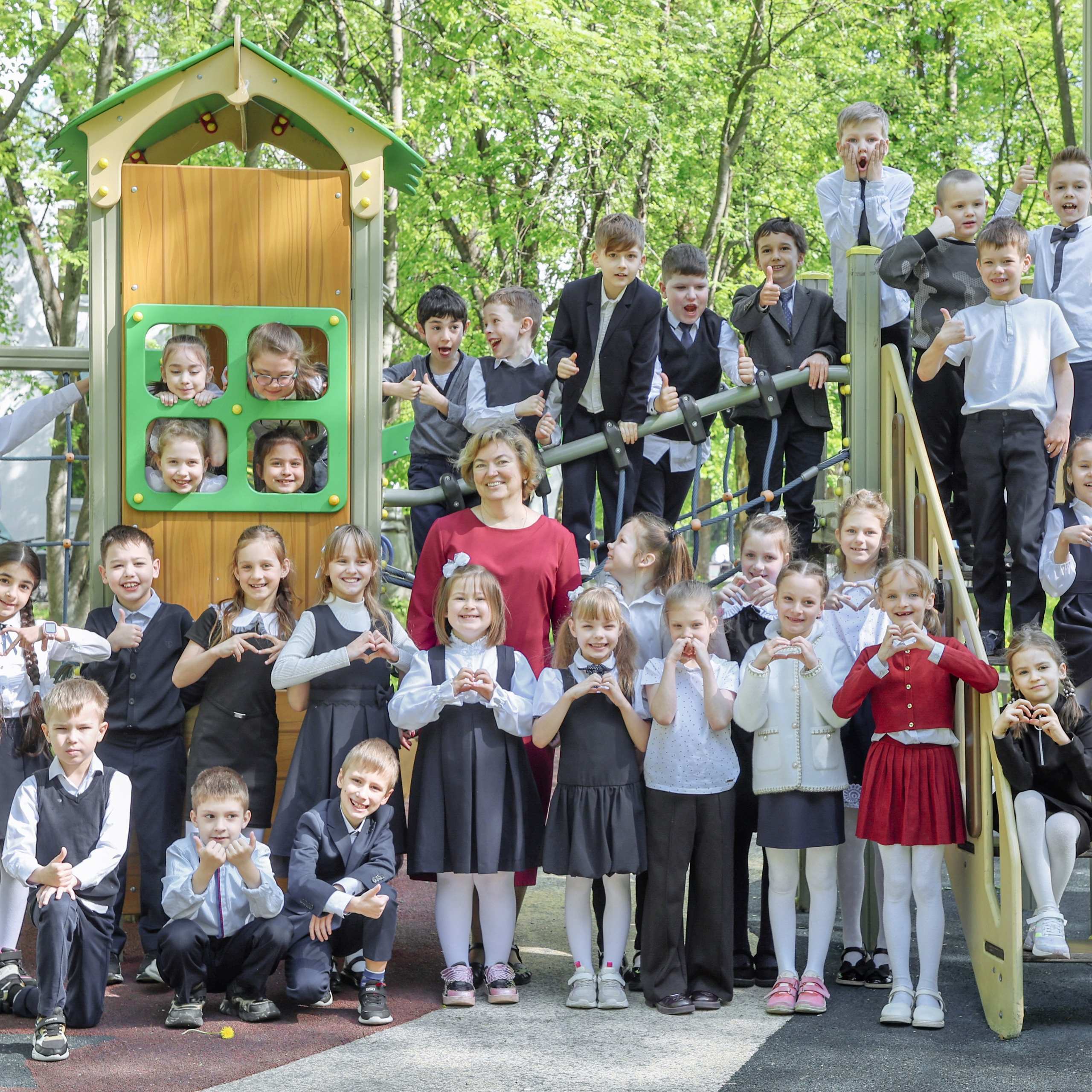 Отзывы. Школьные выпускные альбомы в Москве Марина Николаева