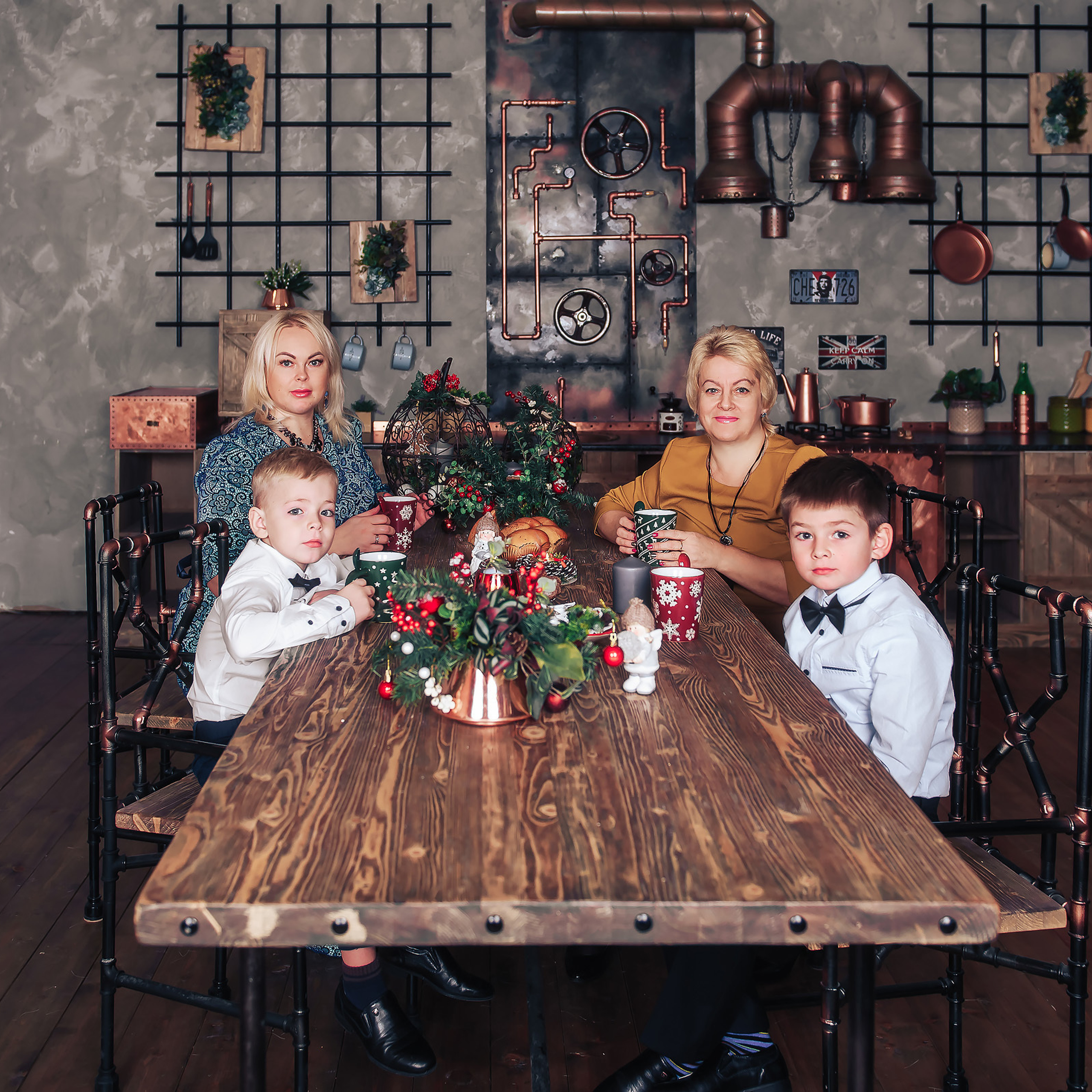 Семейная фотосессия Наталья, Зоя, Рома и Марк. Фотограф в Санкт-Петербурге Наталья Прядильщикова