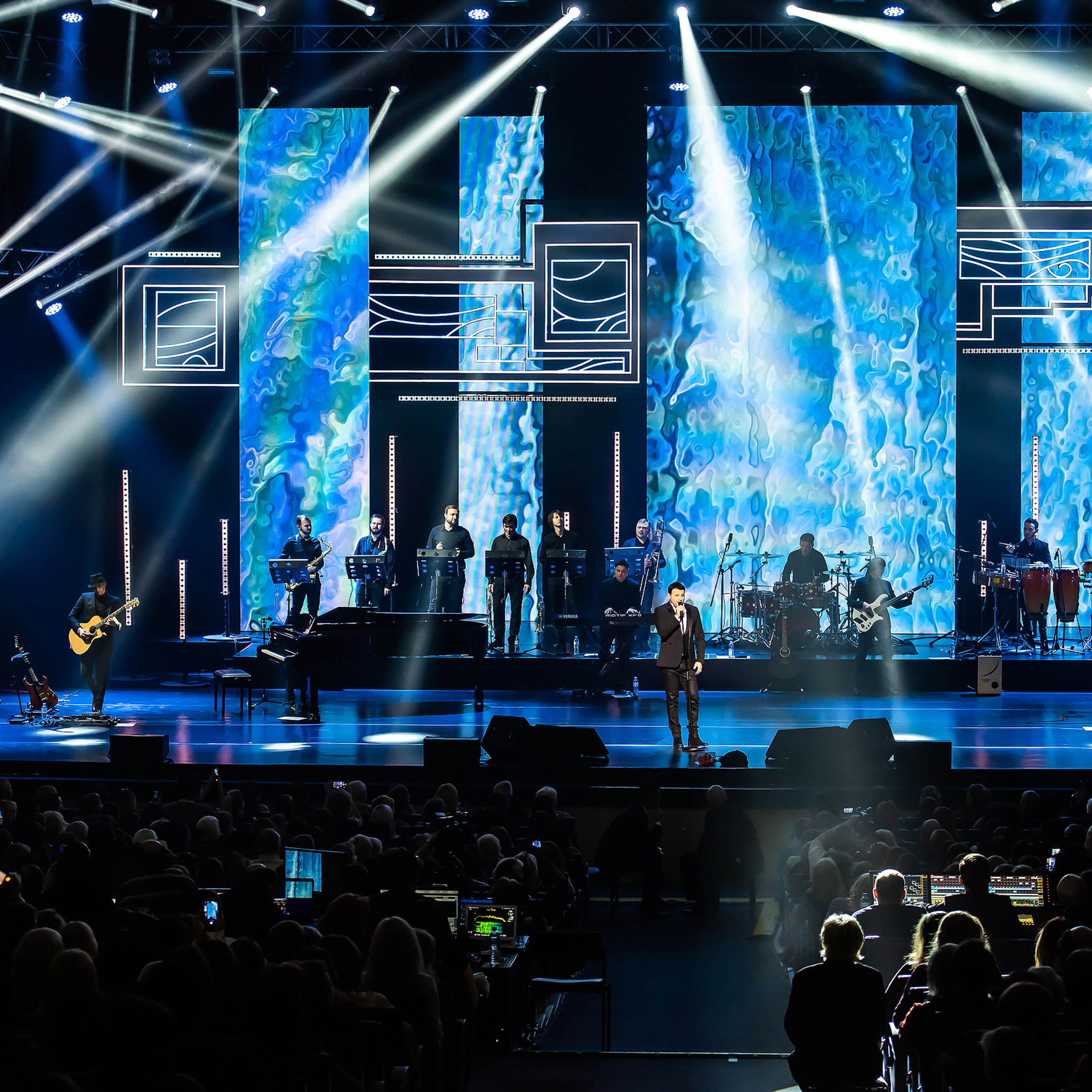 Концерт Эмина 2018 (БКЗ октябрьский. для компании Крокус продакшн). Фотограф в Санкт-Петербурге Наталья Прядильщикова