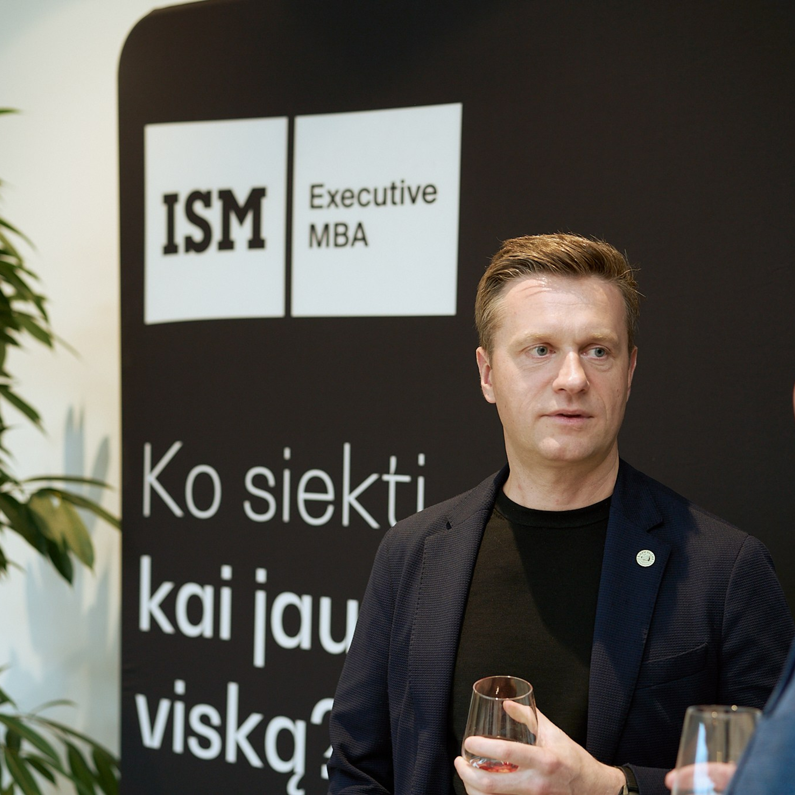 From studies to company strategy: ISM Executive MBA alumni experiences