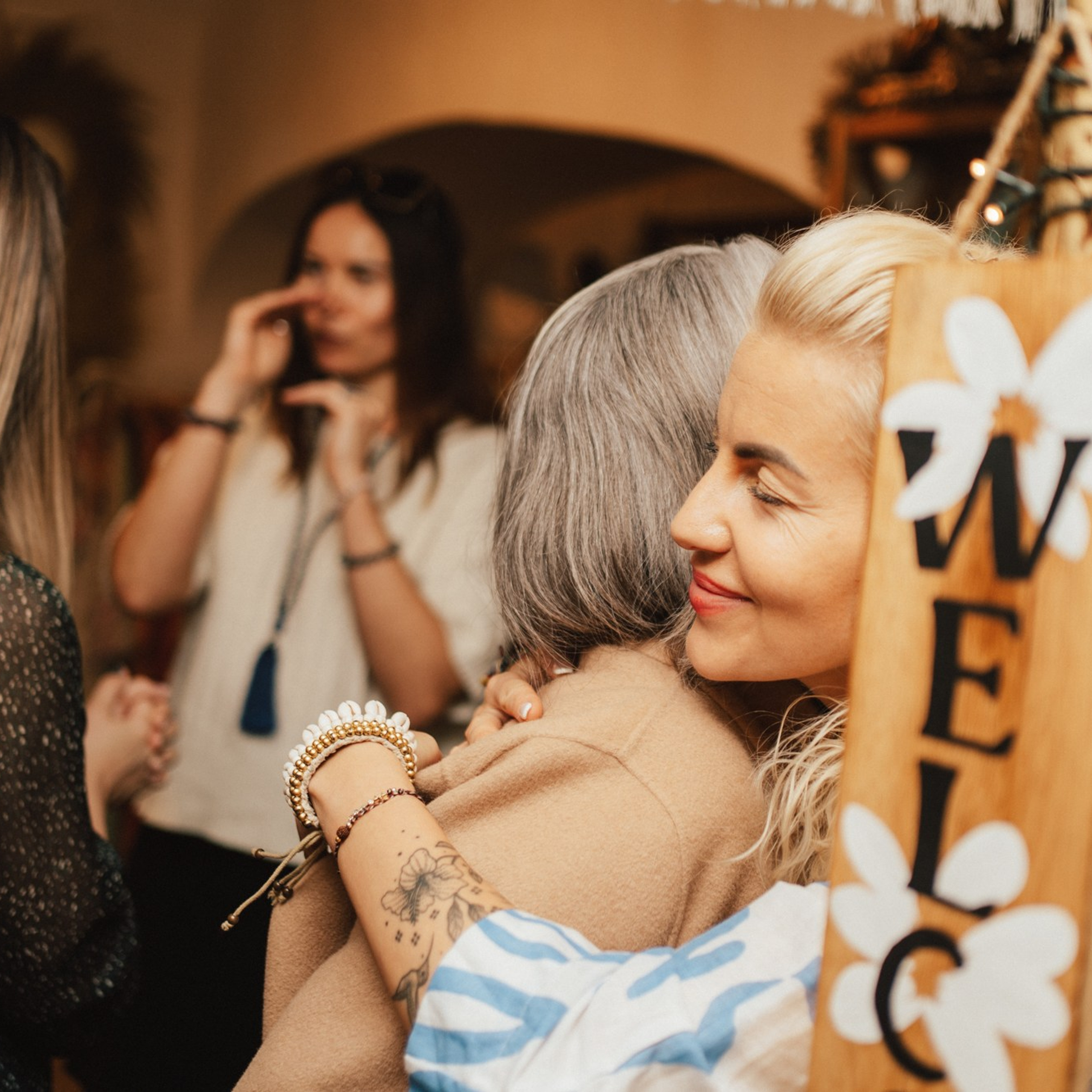 Cantika. Store Birthday