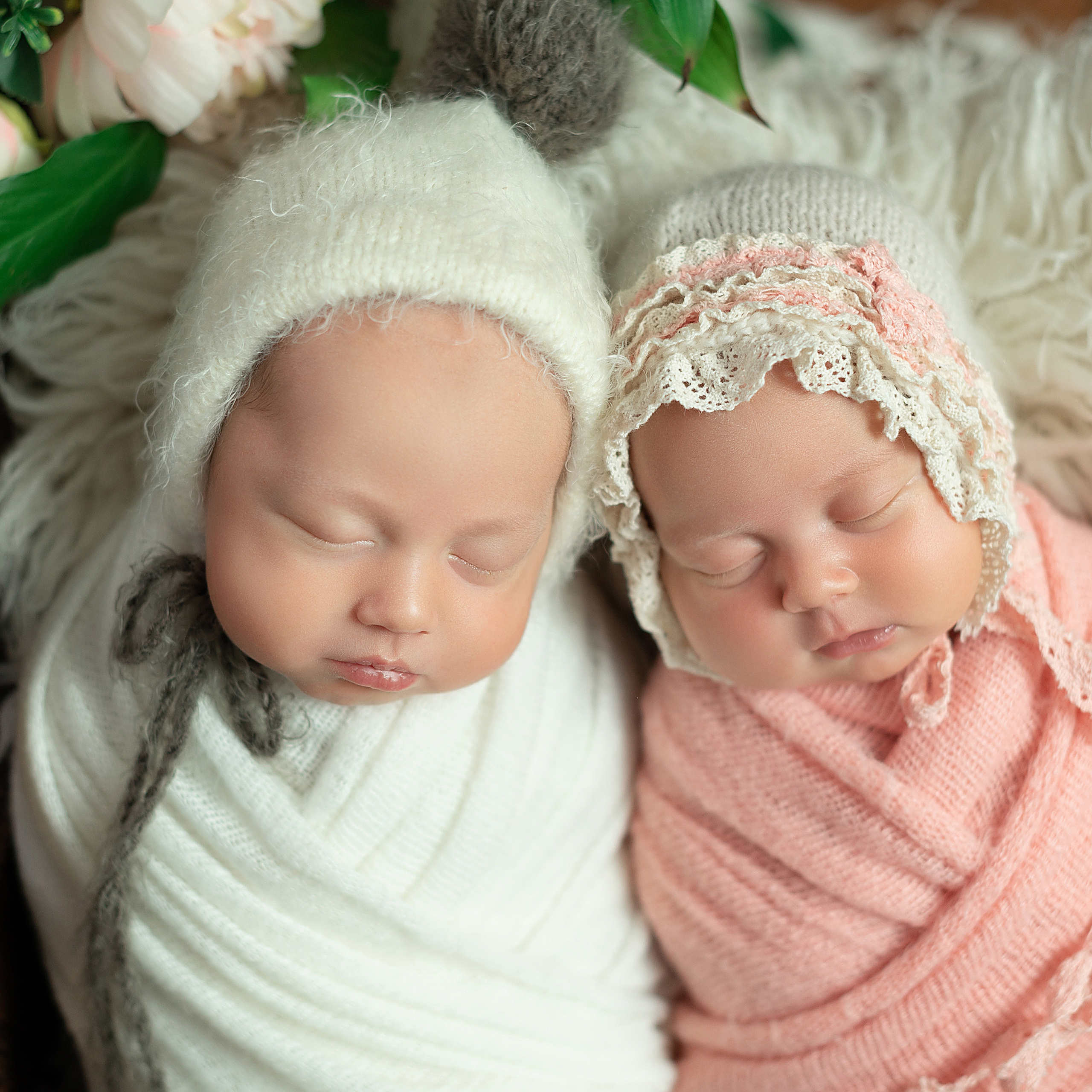 Миша и Маша, королевская двойня