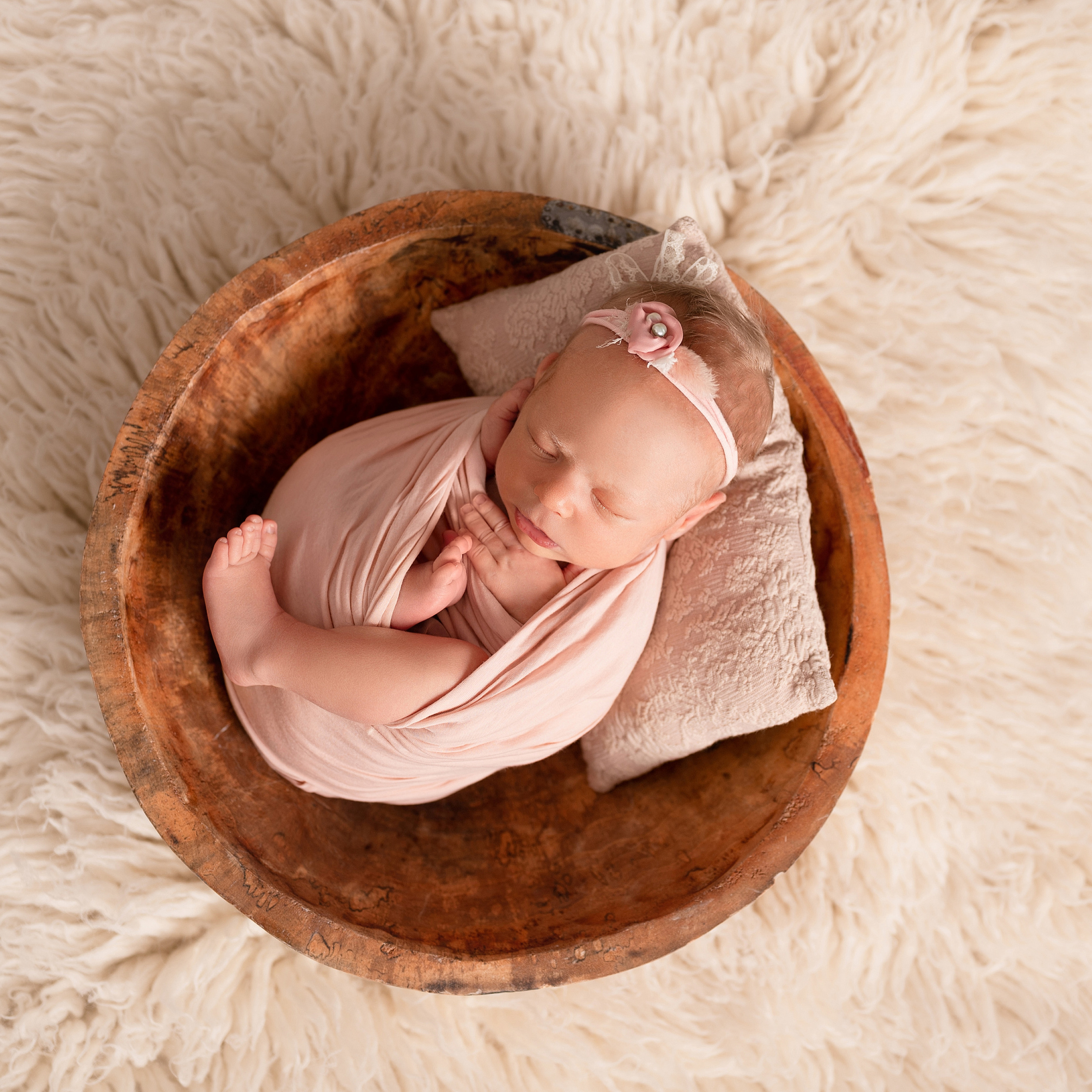 Малышка Ева