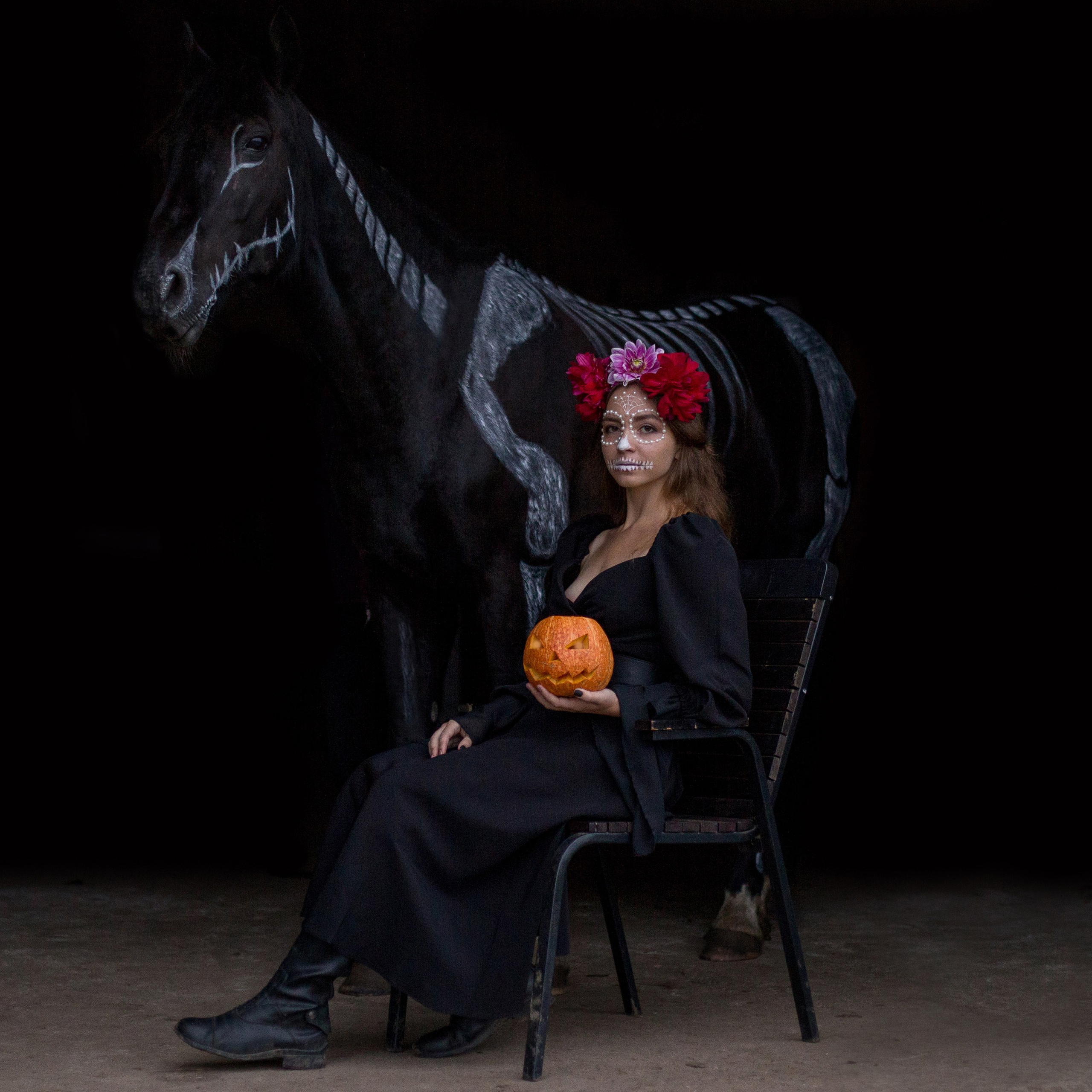 Хэллоуин фотосессия с лошадью