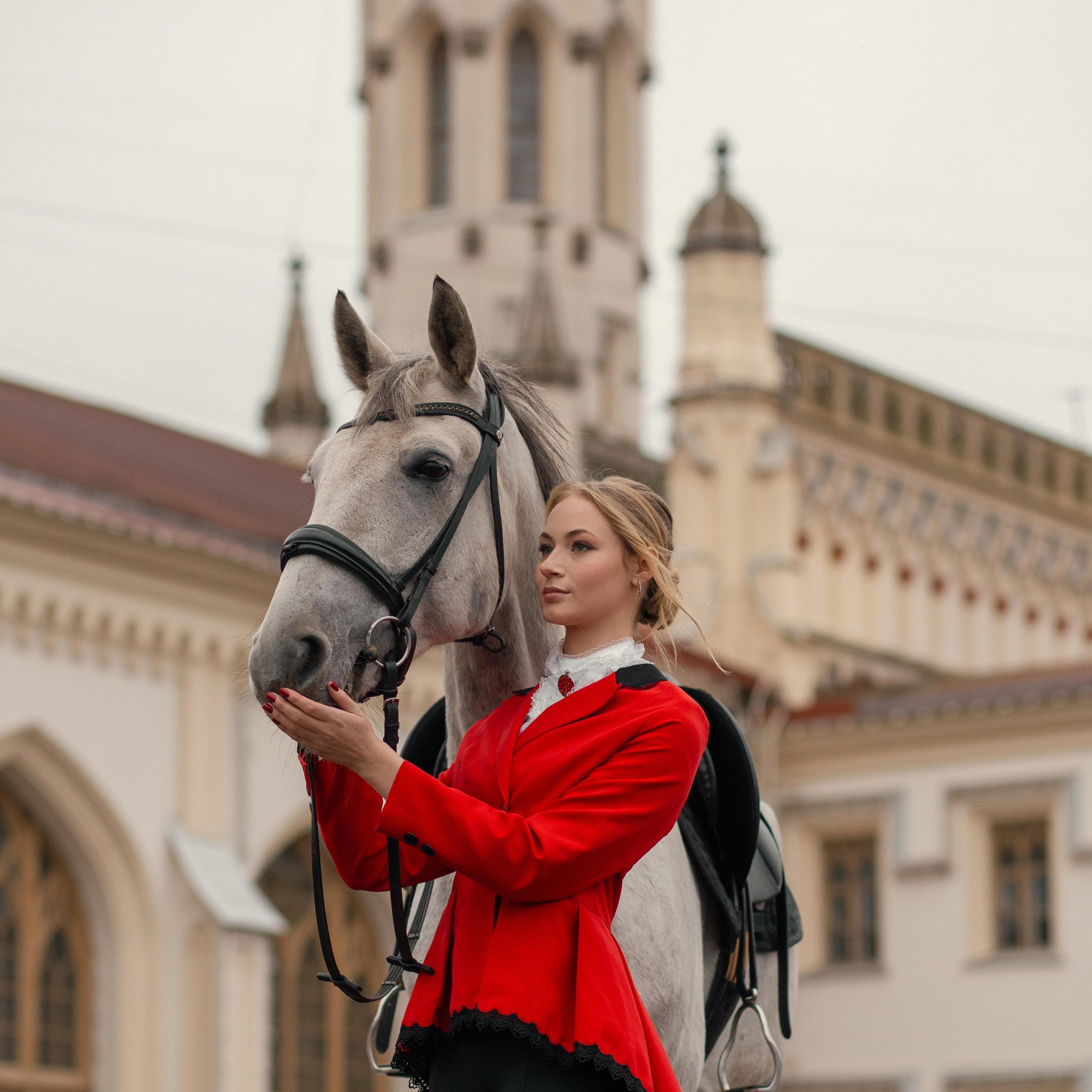 Настя и орловский рысак Павел