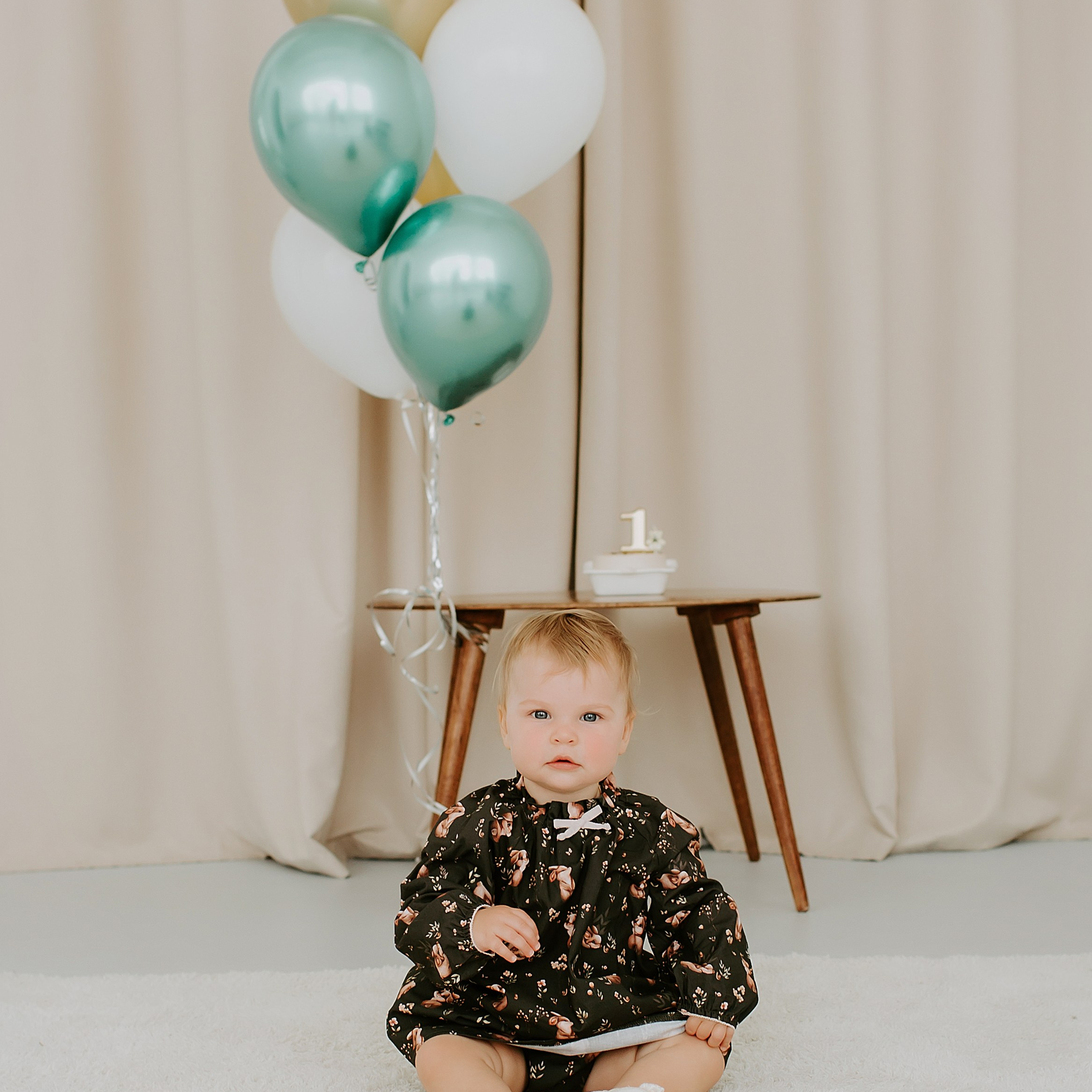 Лизоньке годик