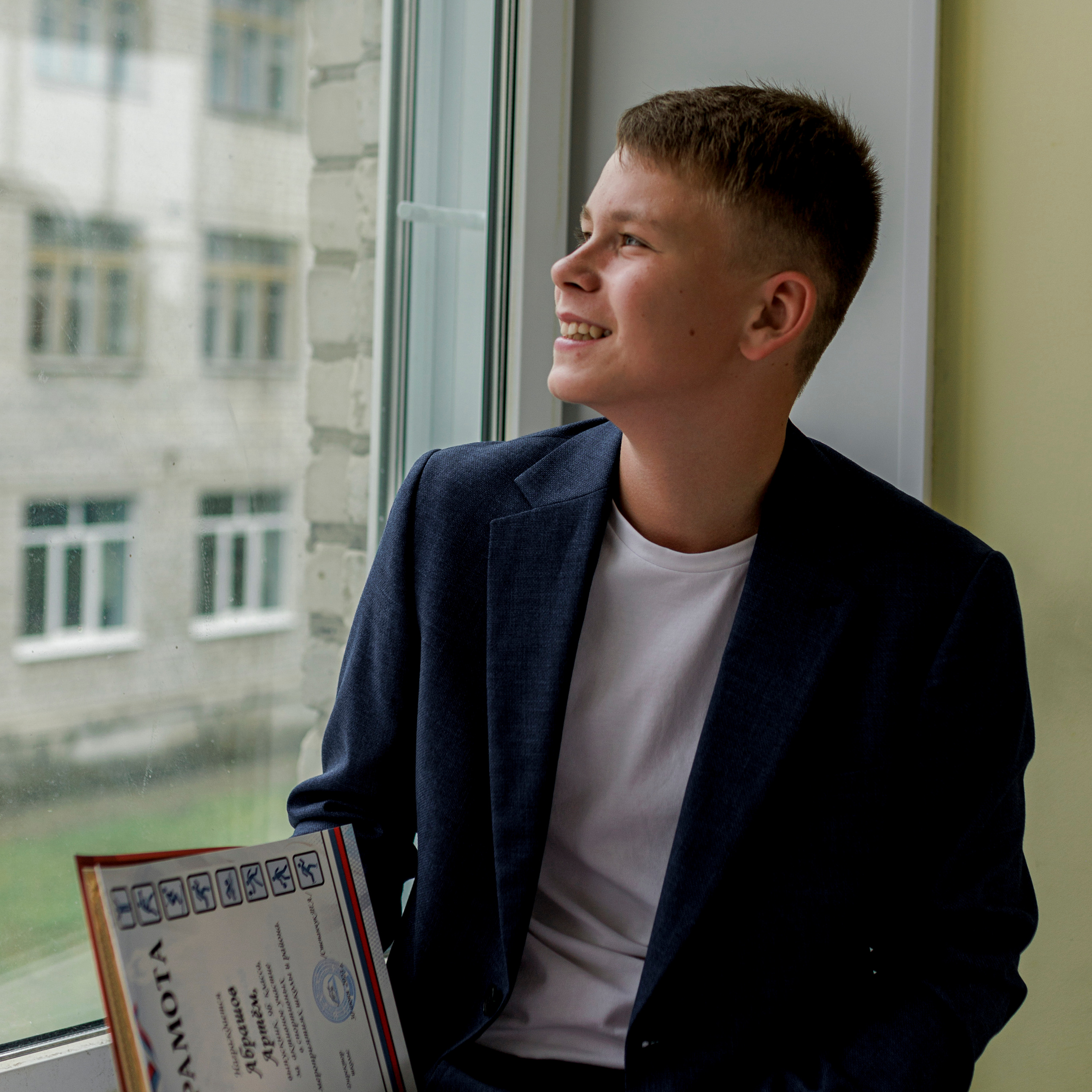 Репортажная сьемка школьного звонка для учеников 9 класса