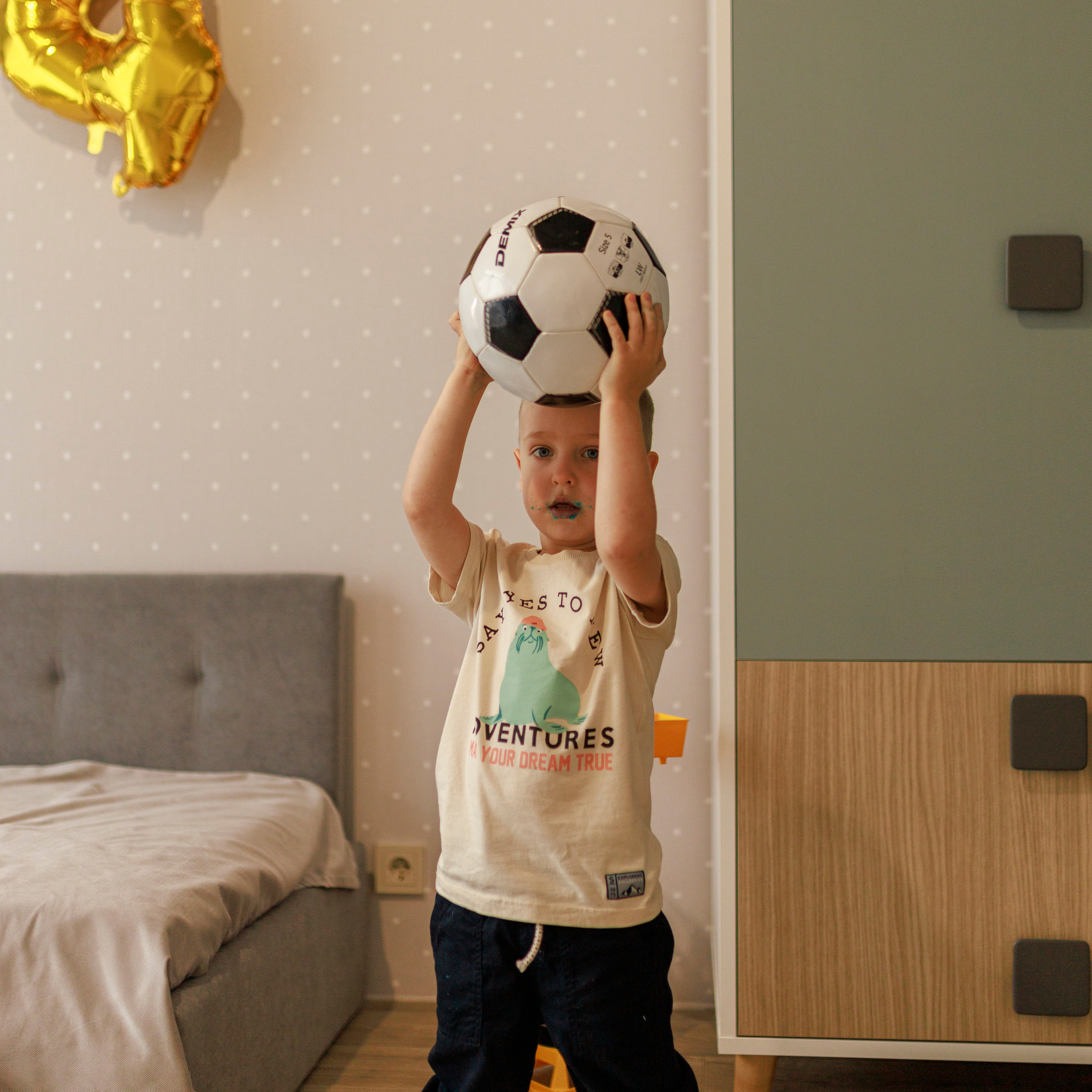 Домашняя съемка дня рождения для Матвея