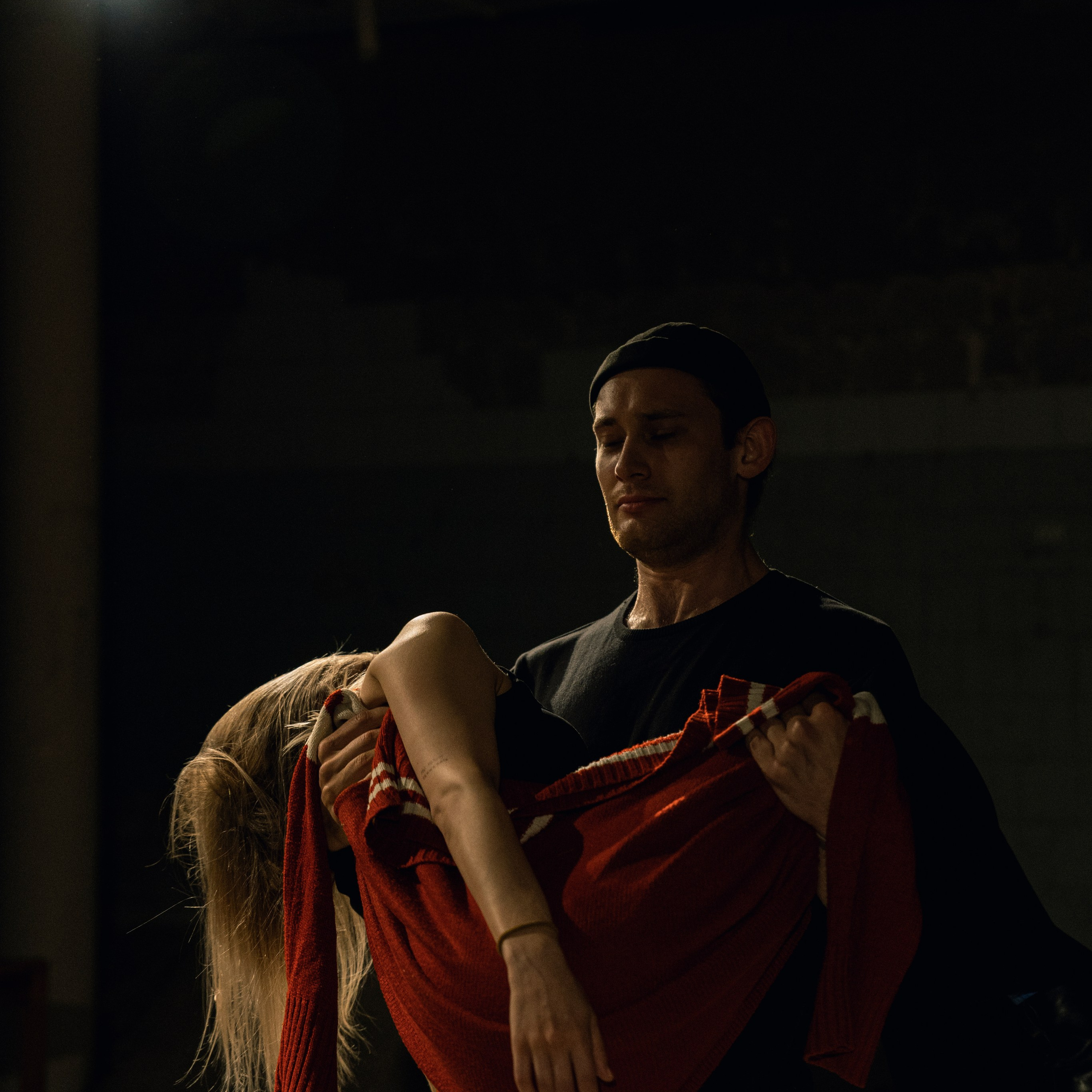 1+1=2 CHELOVEKA, dir. Artem Molod