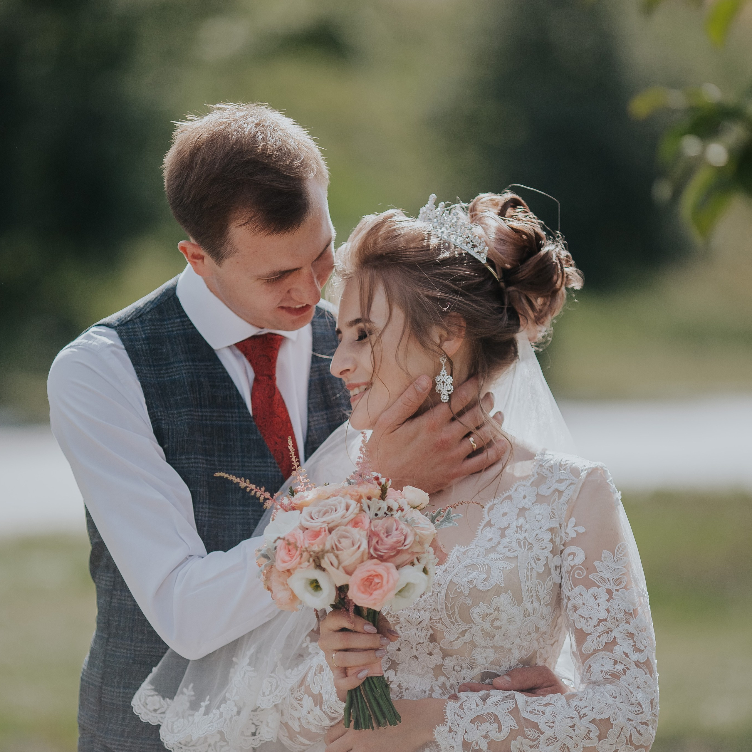 Владимир и Анна