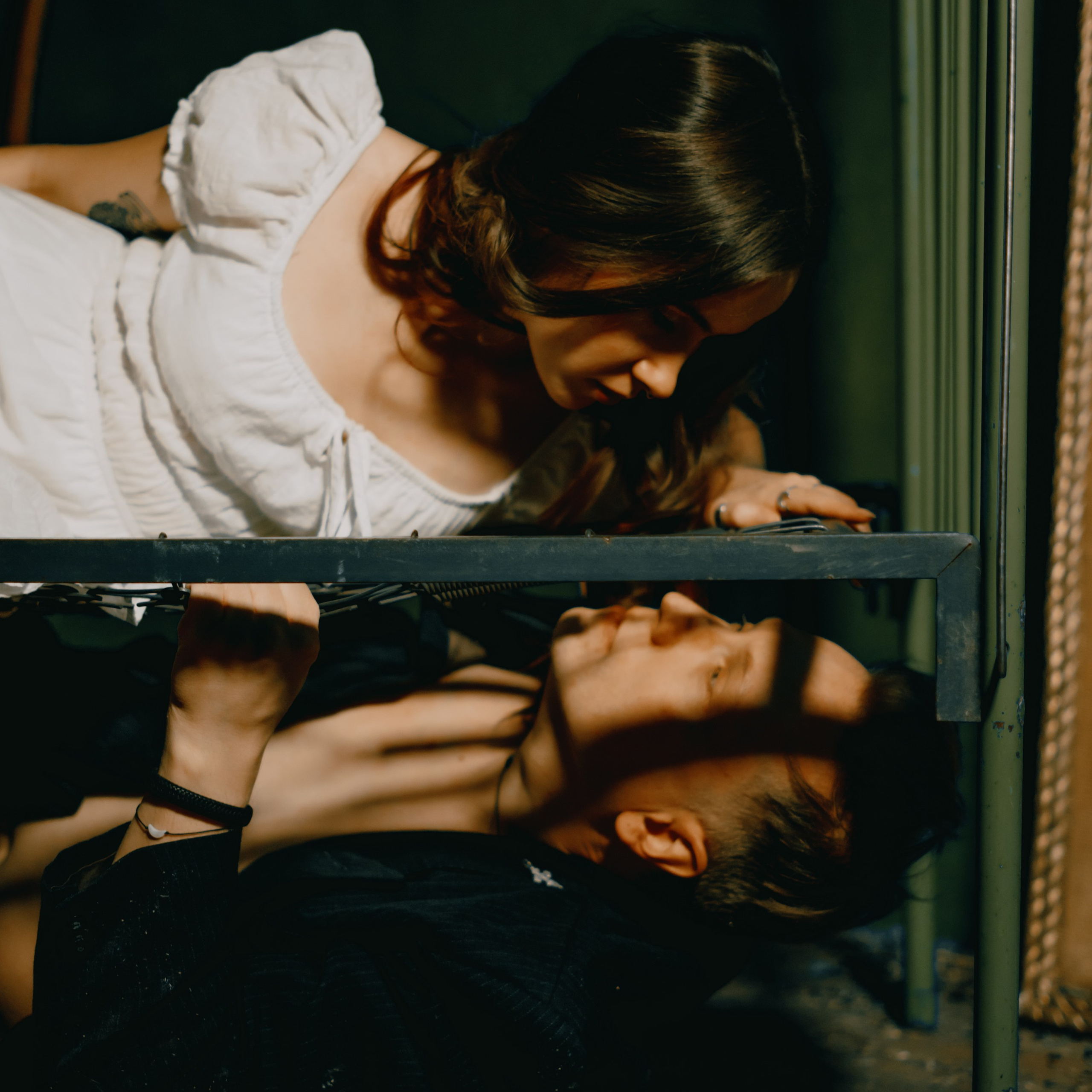 СВЯЗЬ БЕЗ ГОЛОСА. Ева Гоцман — фотограф в Кирове. Авторская художественная и концептуальная фотография