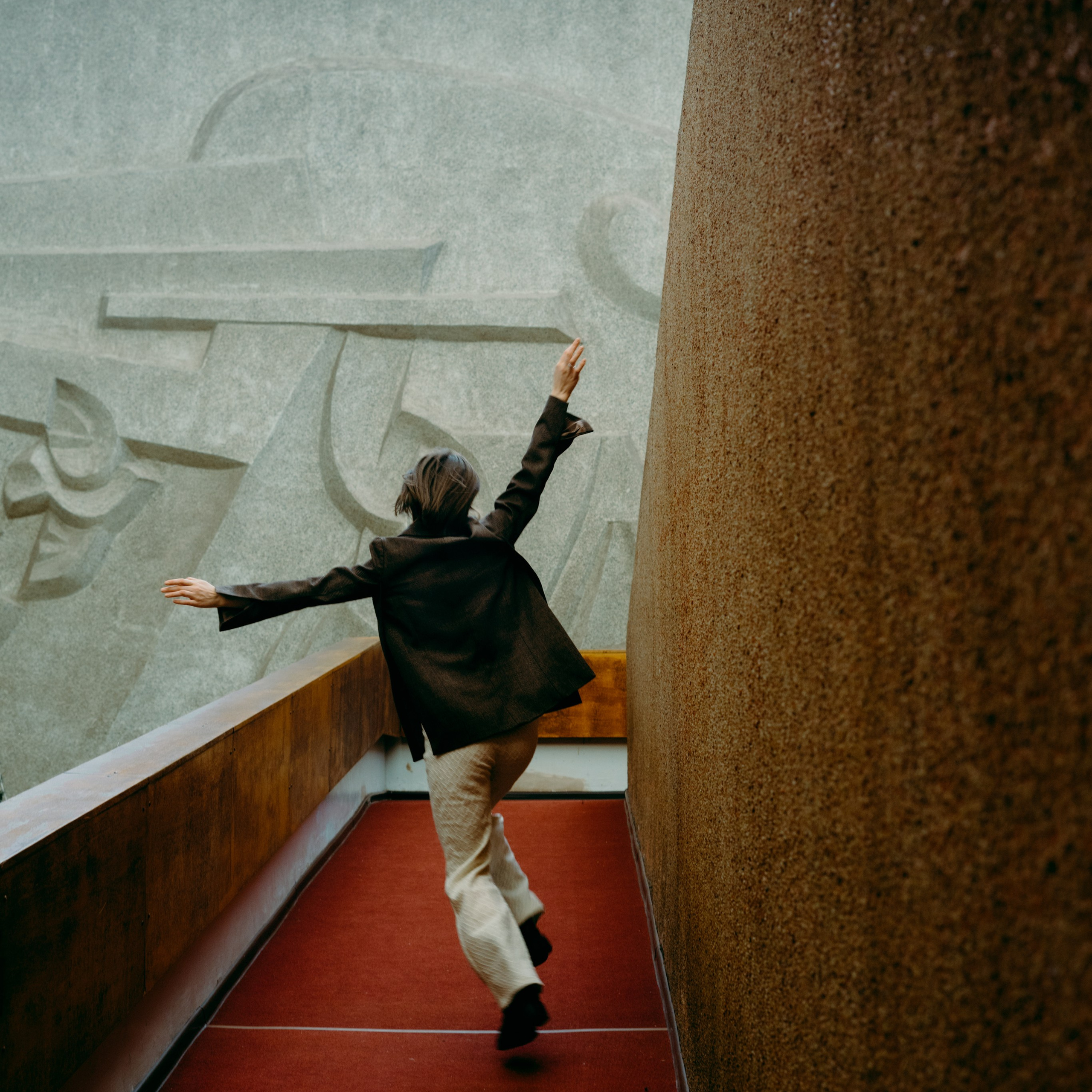 ВО ДВОРЦЕ. Ева Гоцман — фотограф в Кирове. Авторская художественная и концептуальная фотография